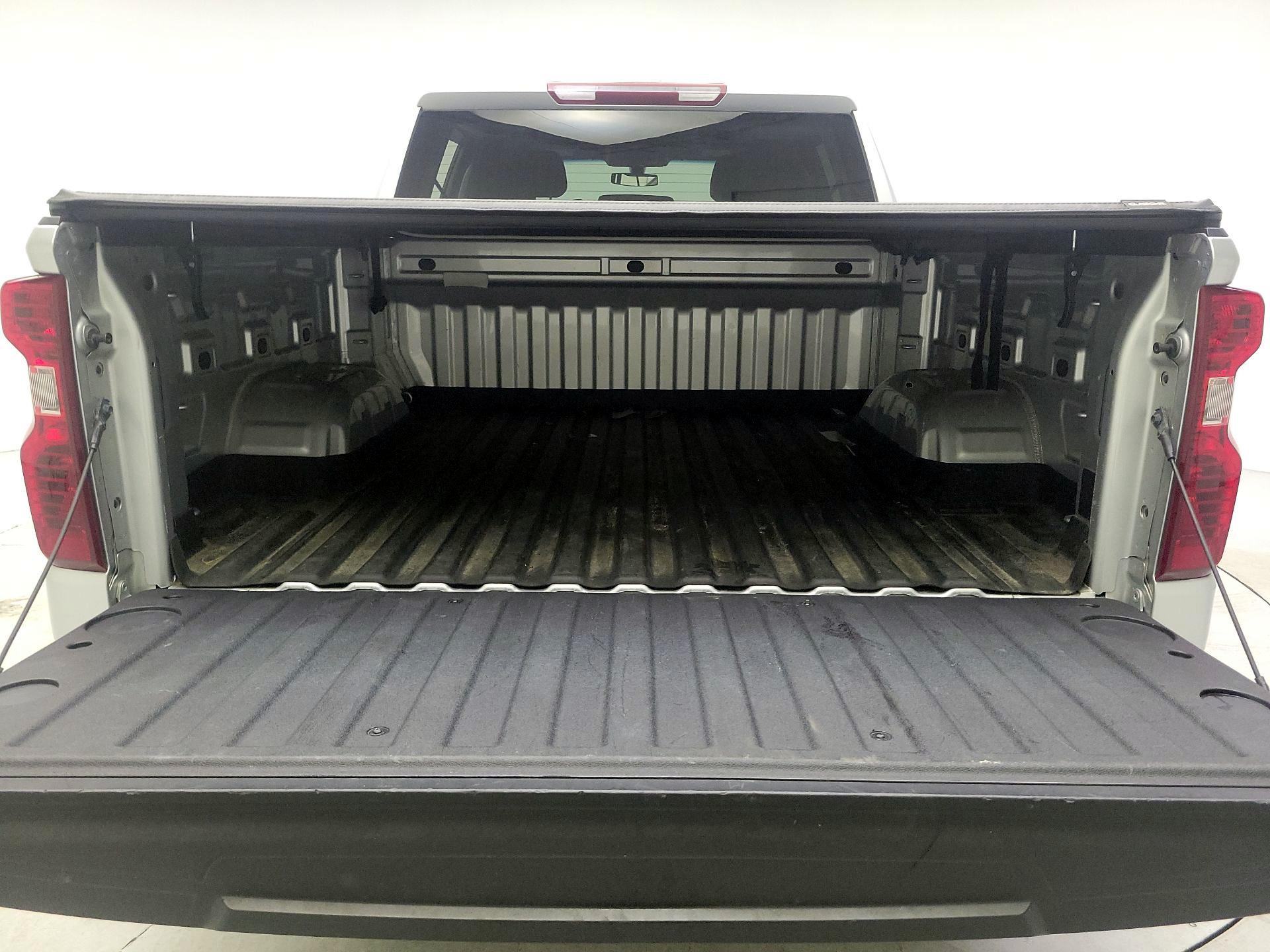 Thumbnail: 2021 Chevrolet Silverado 1500 - 20