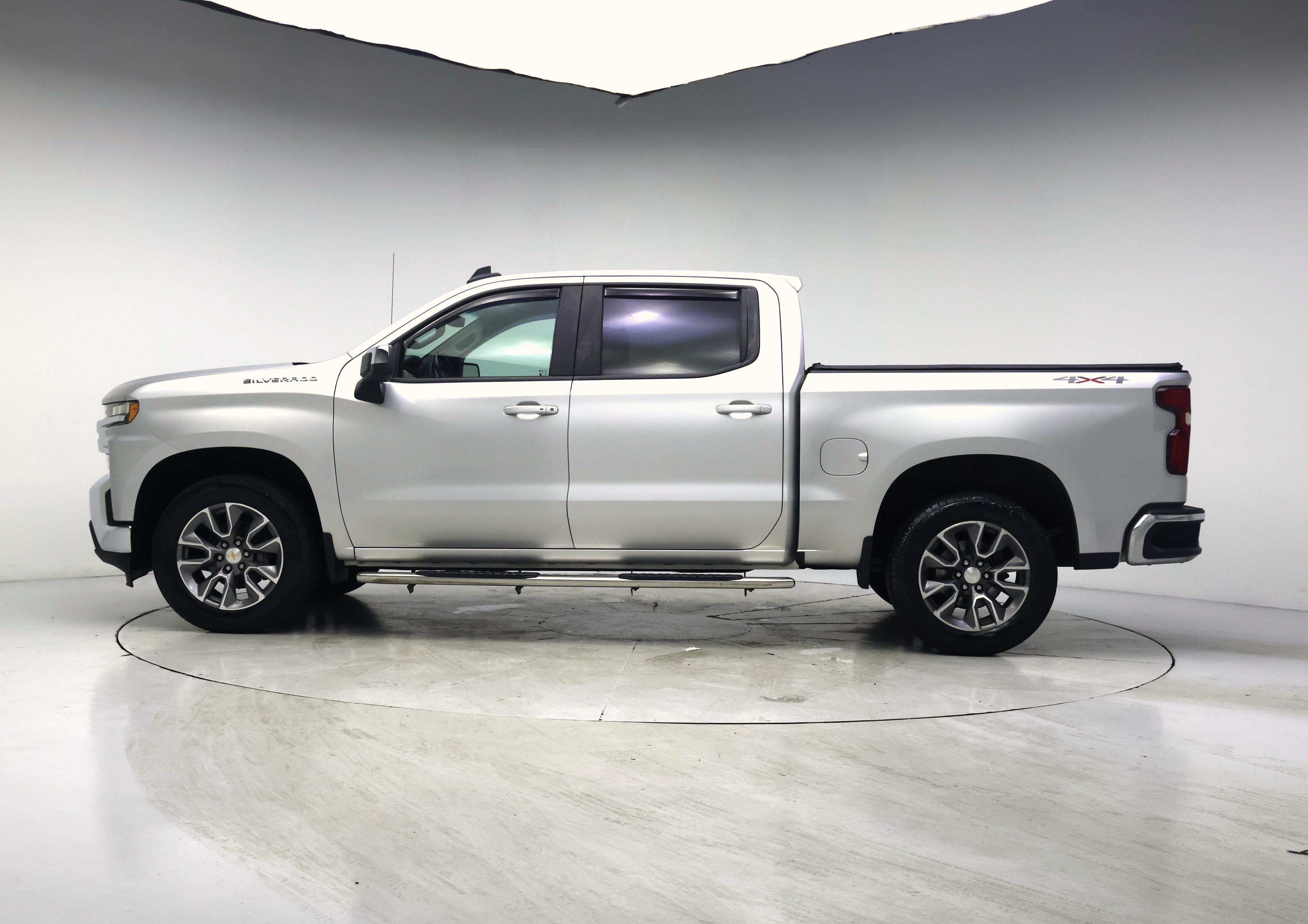 Thumbnail: 2021 Chevrolet Silverado 1500 - 3