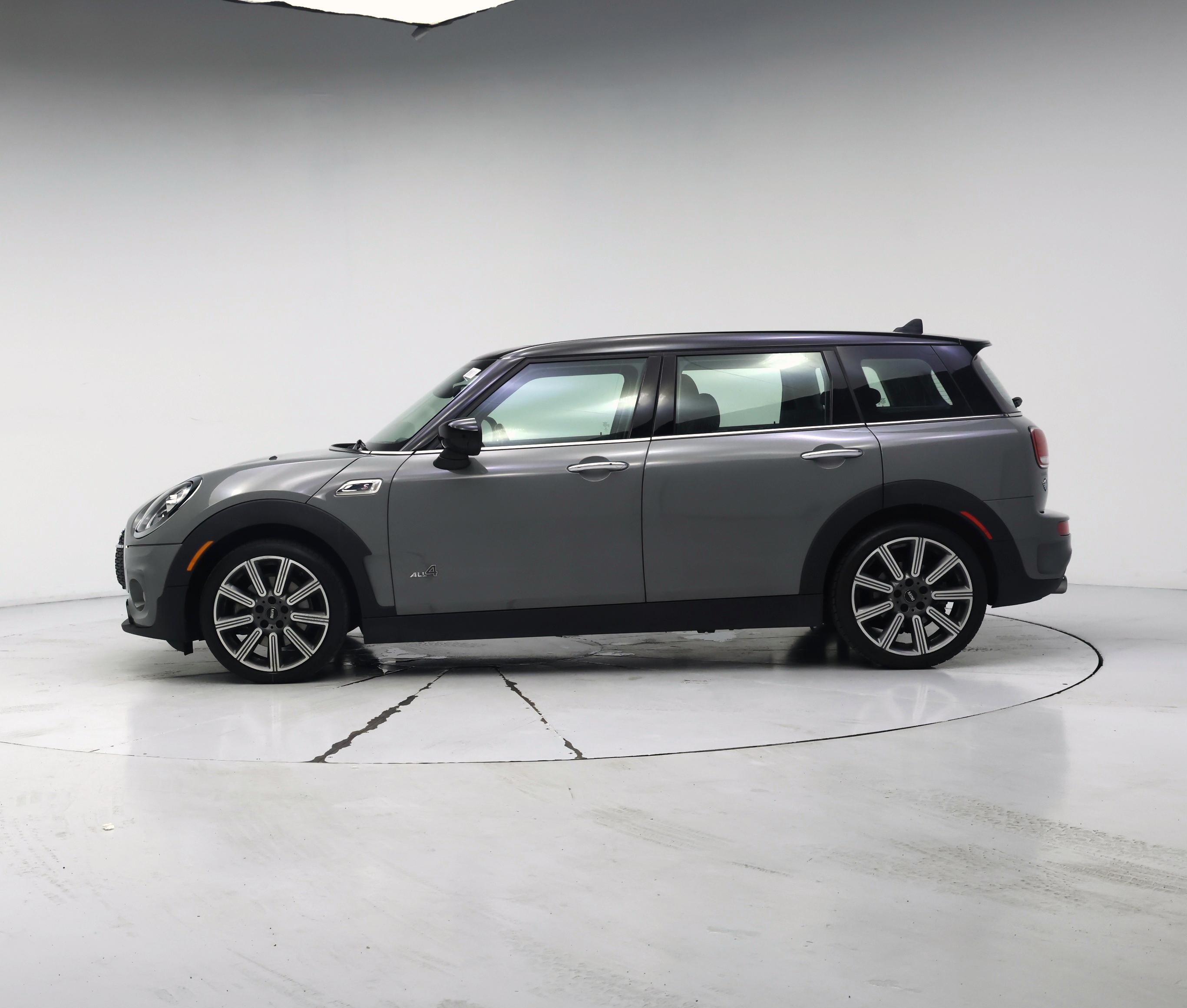 Thumbnail: 2020 MINI Cooper Clubman - 3