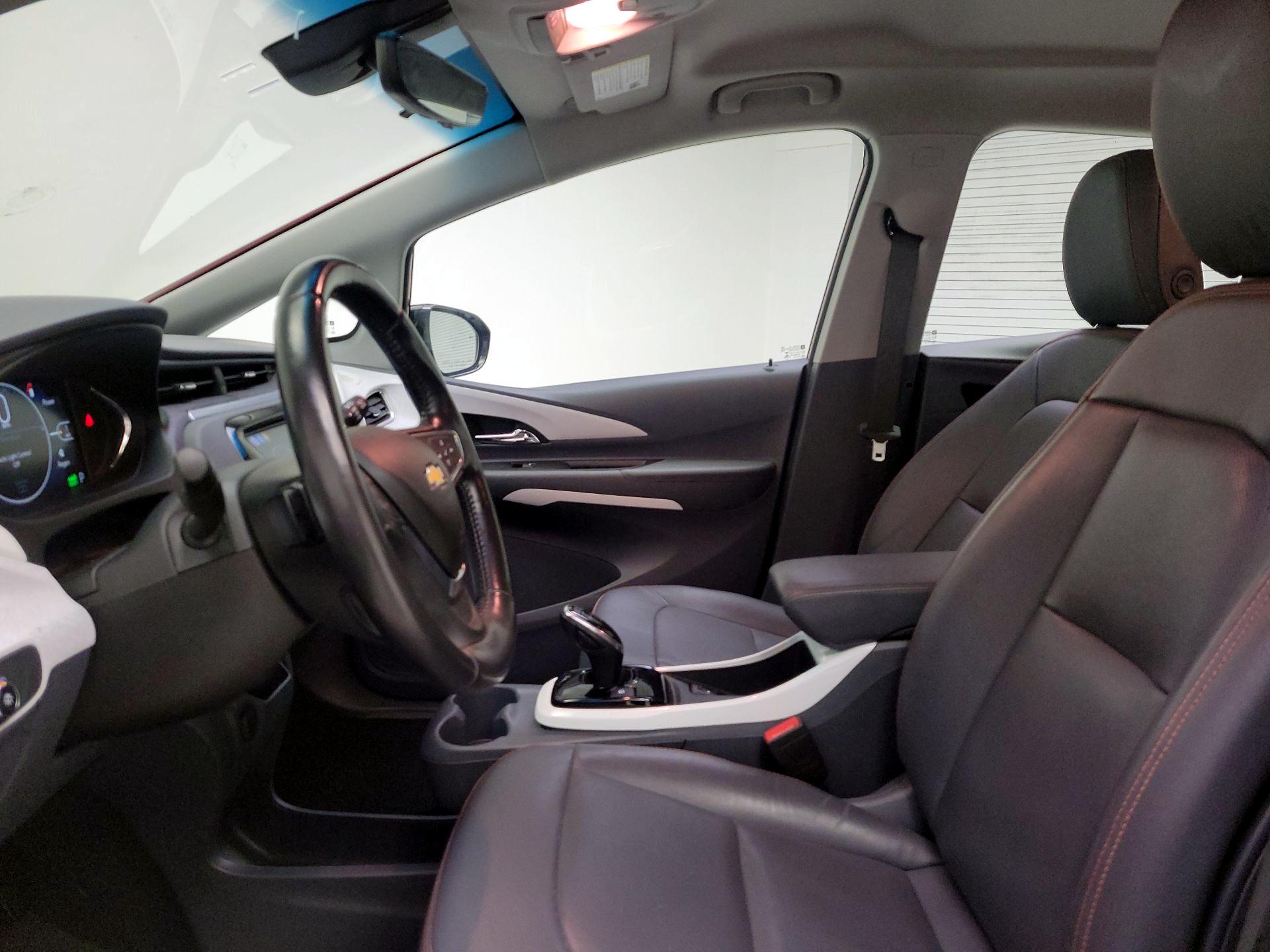 Thumbnail: 2021 Chevrolet Bolt EV - 11