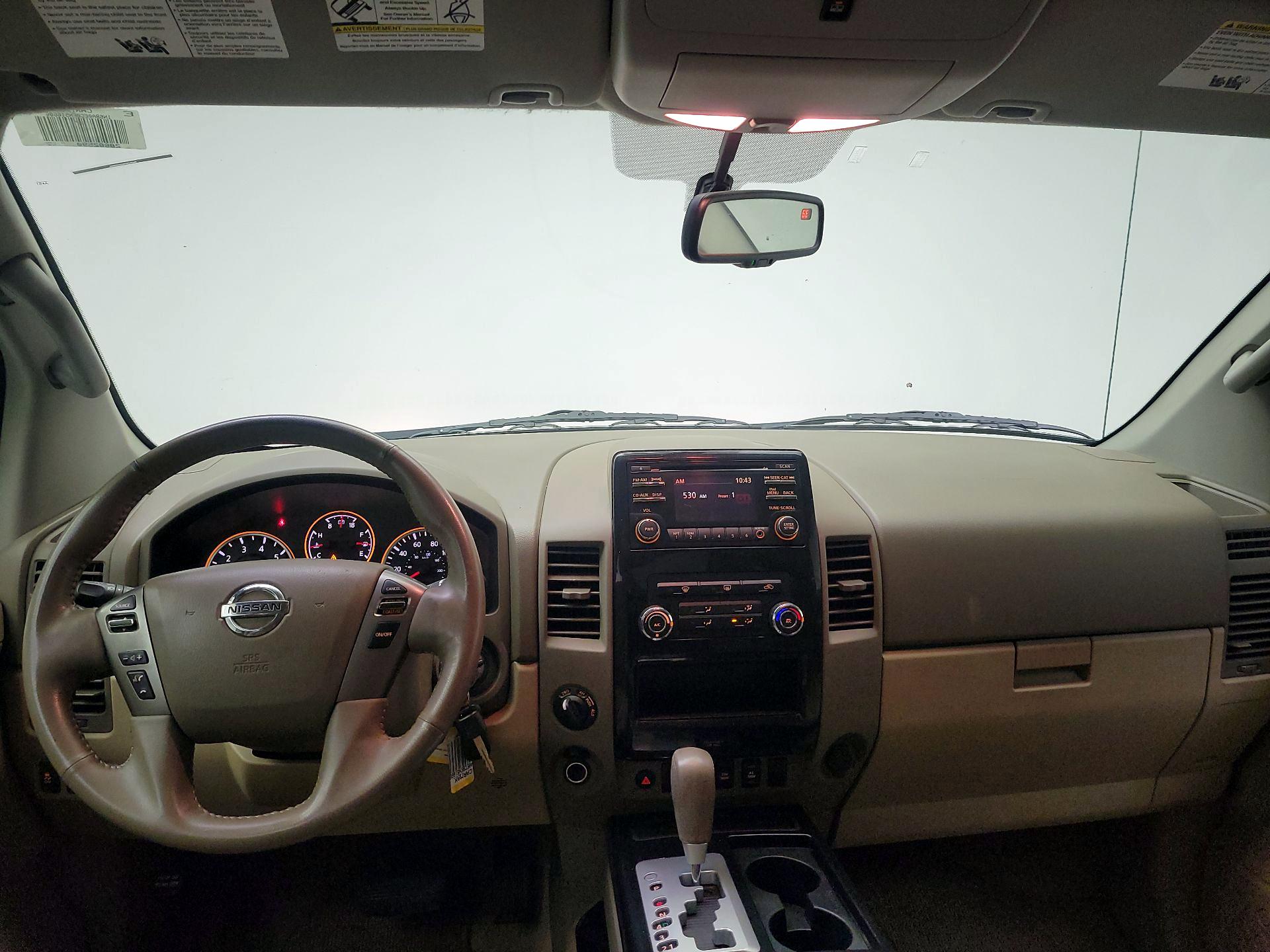 Thumbnail: 2014 Nissan Titan - 9
