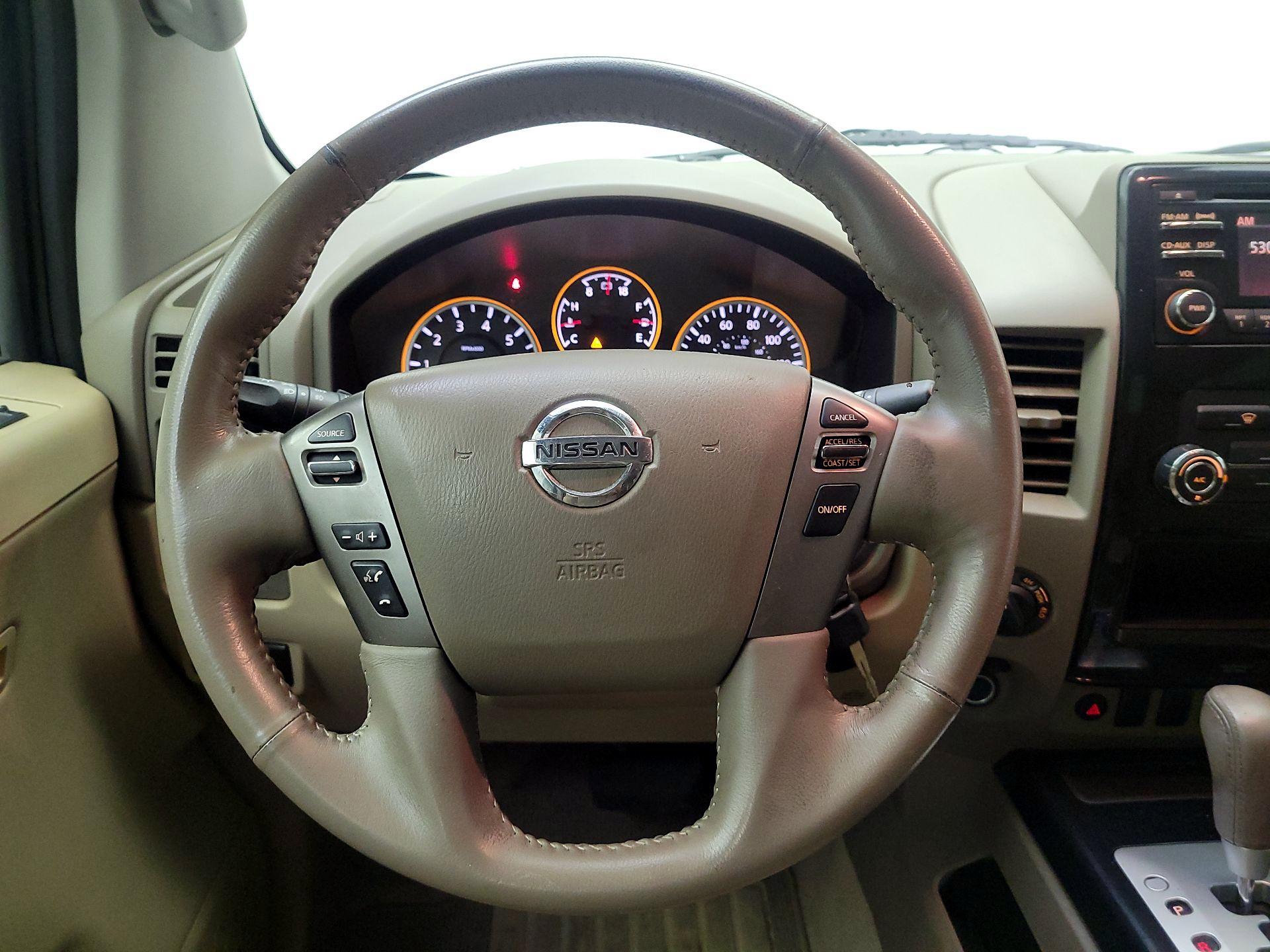 Thumbnail: 2014 Nissan Titan - 10