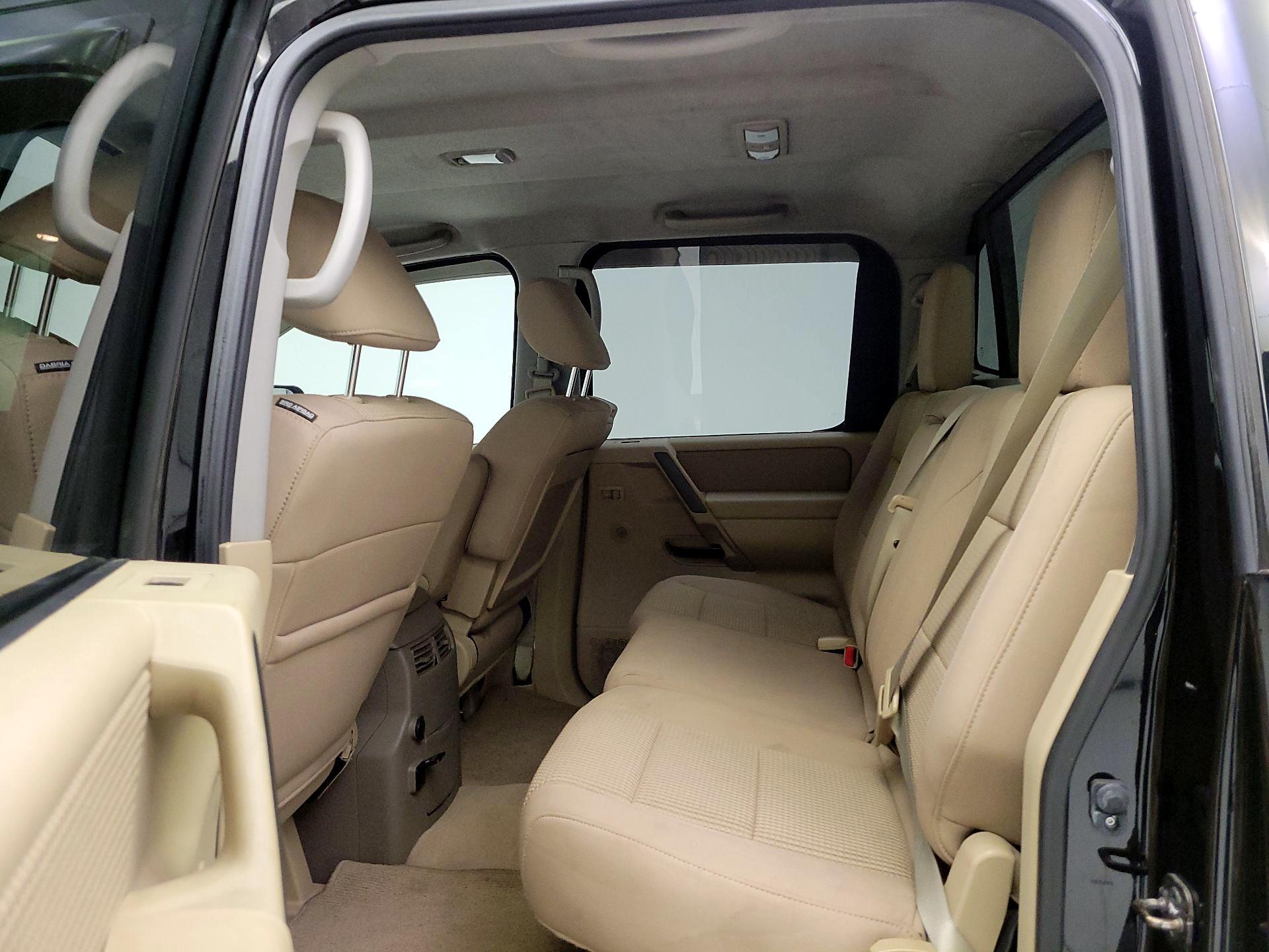 Thumbnail: 2014 Nissan Titan - 19