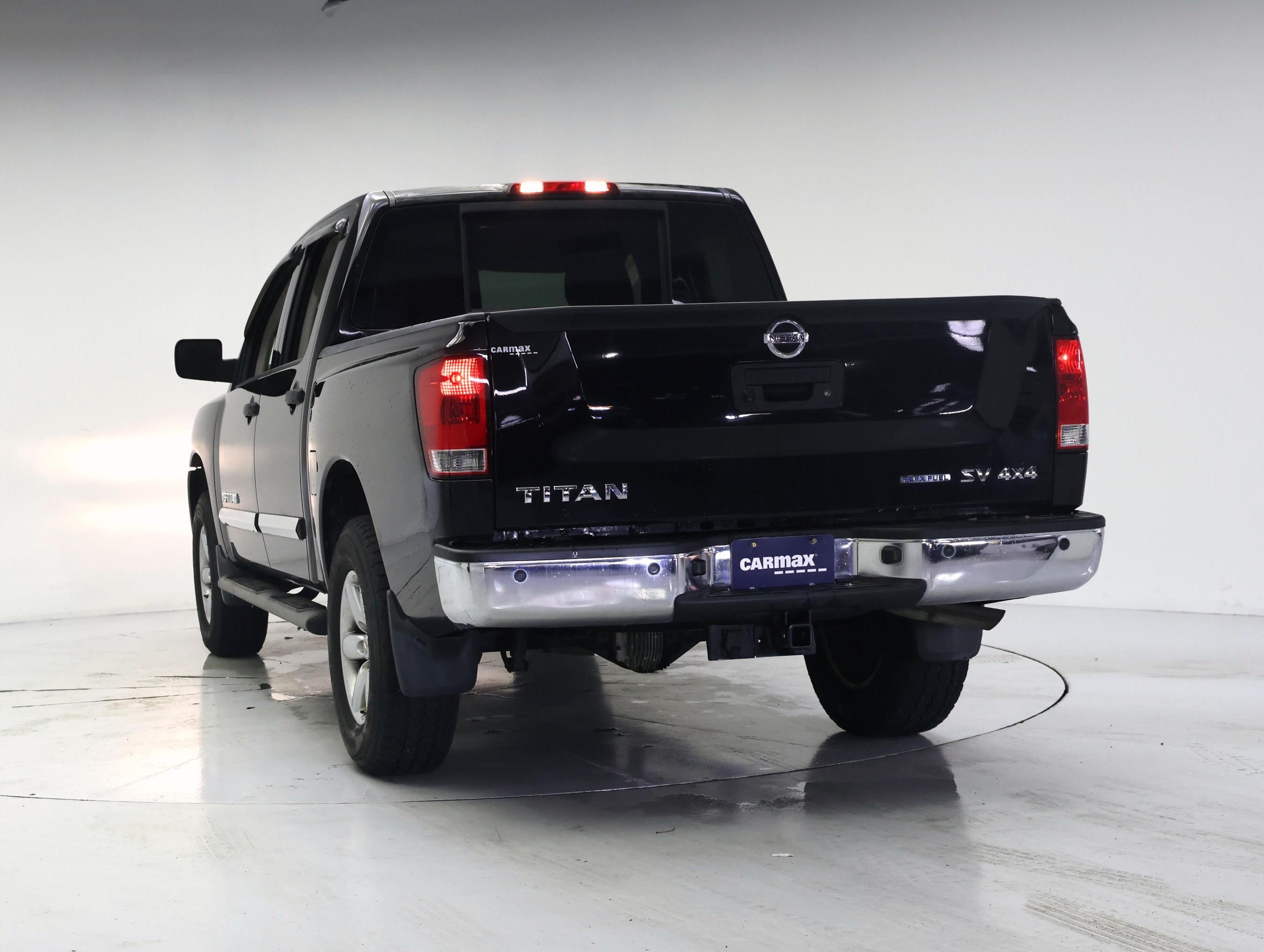Thumbnail: 2014 Nissan Titan - 6