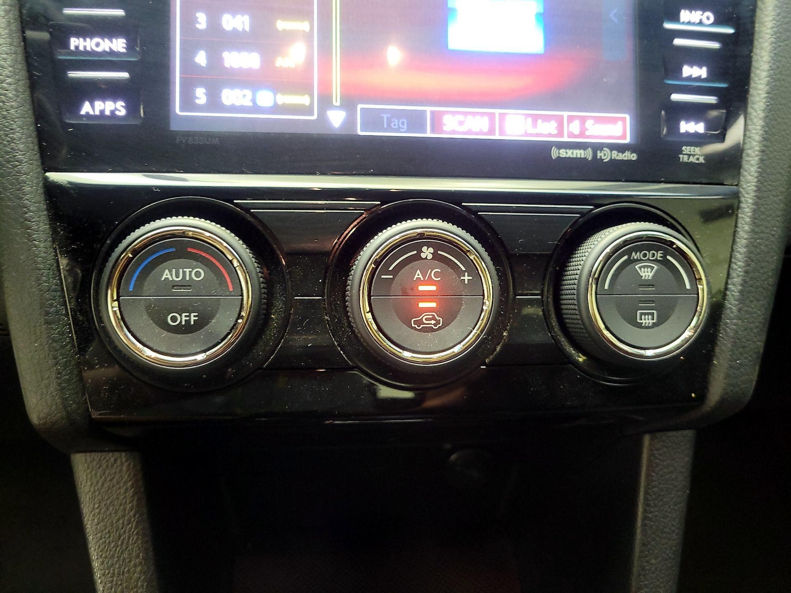 2018 Subaru WRX Premium - Photo 17