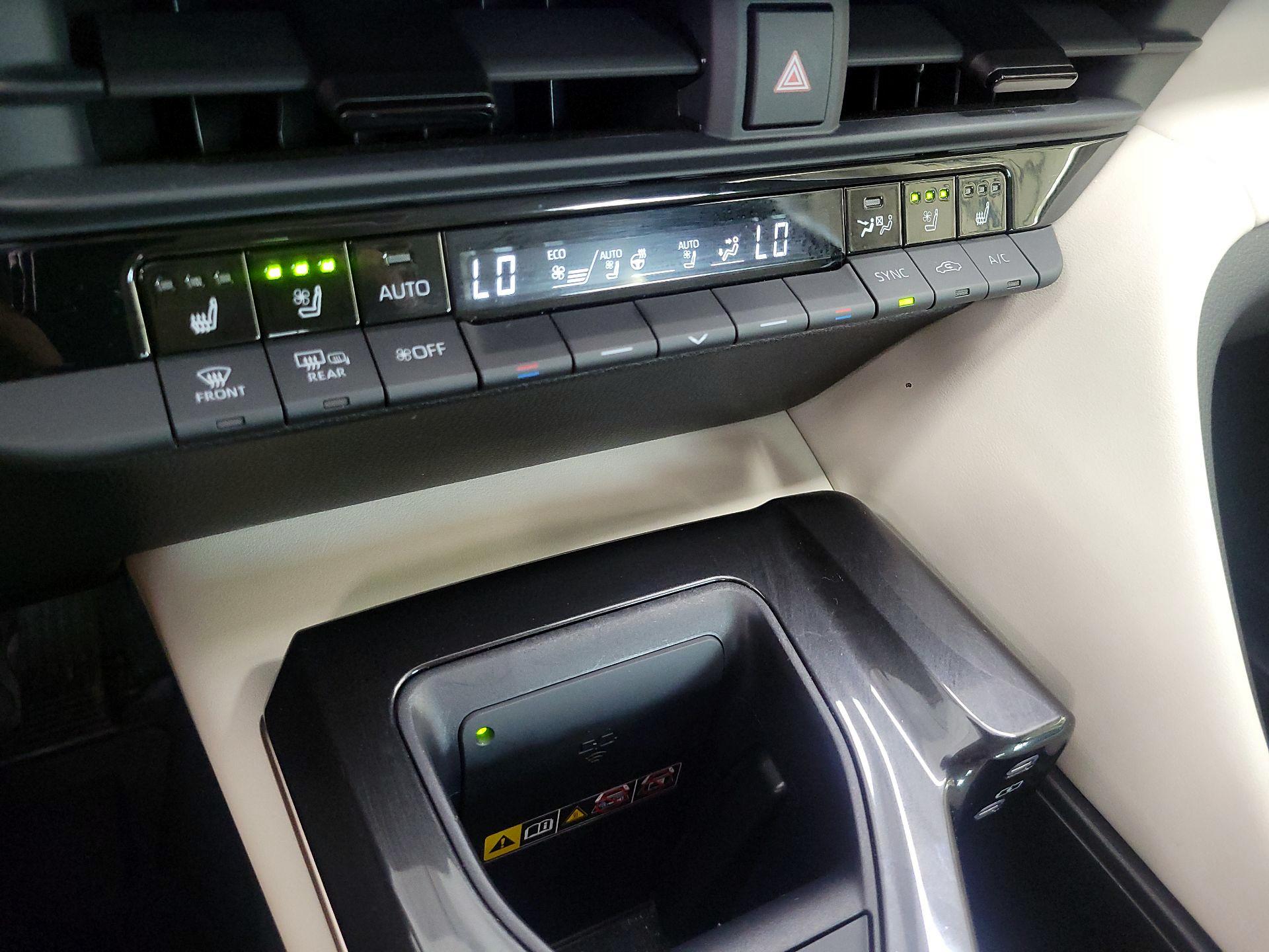 Thumbnail: 2024 Toyota Crown - 16