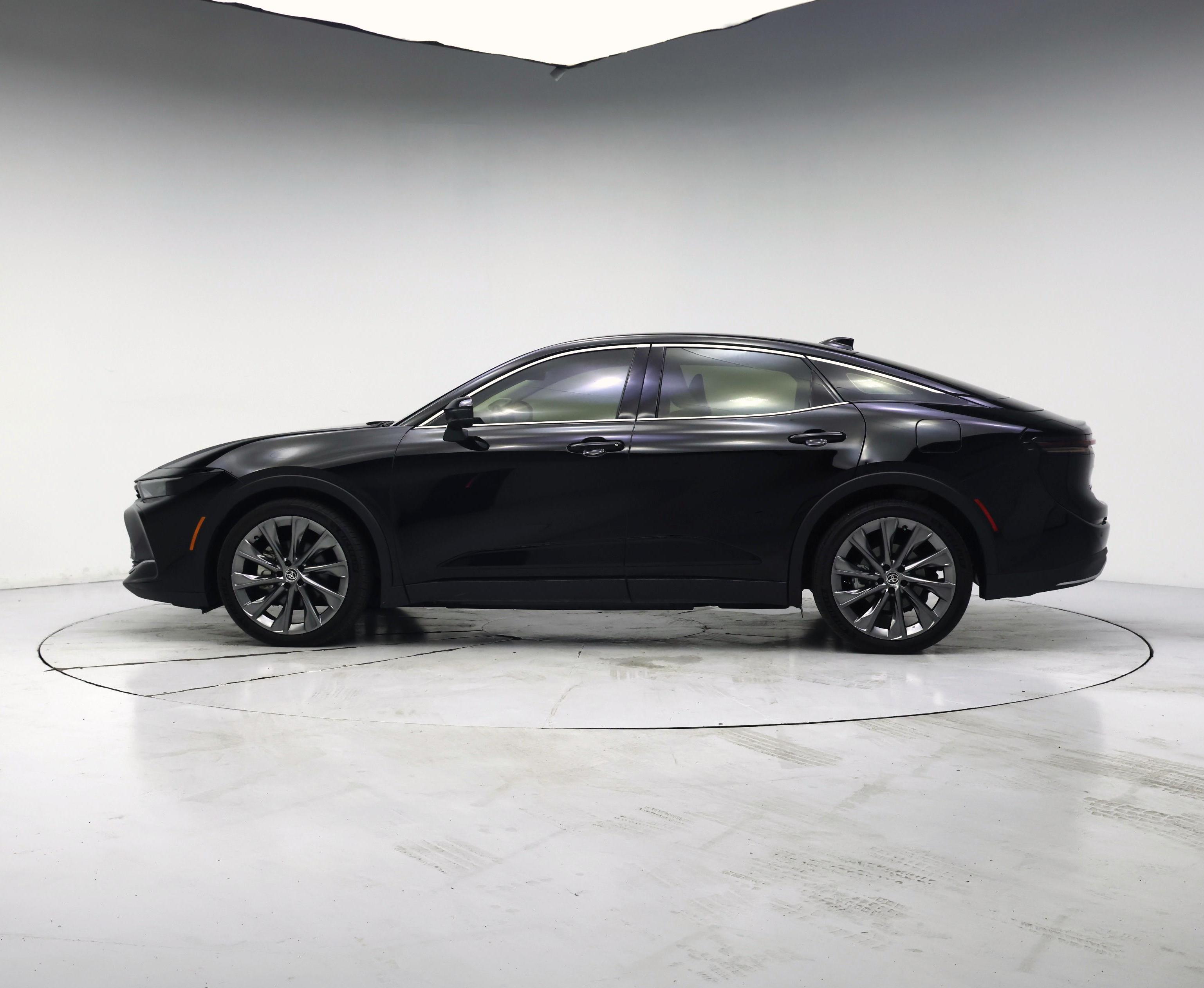 Thumbnail: 2024 Toyota Crown - 3