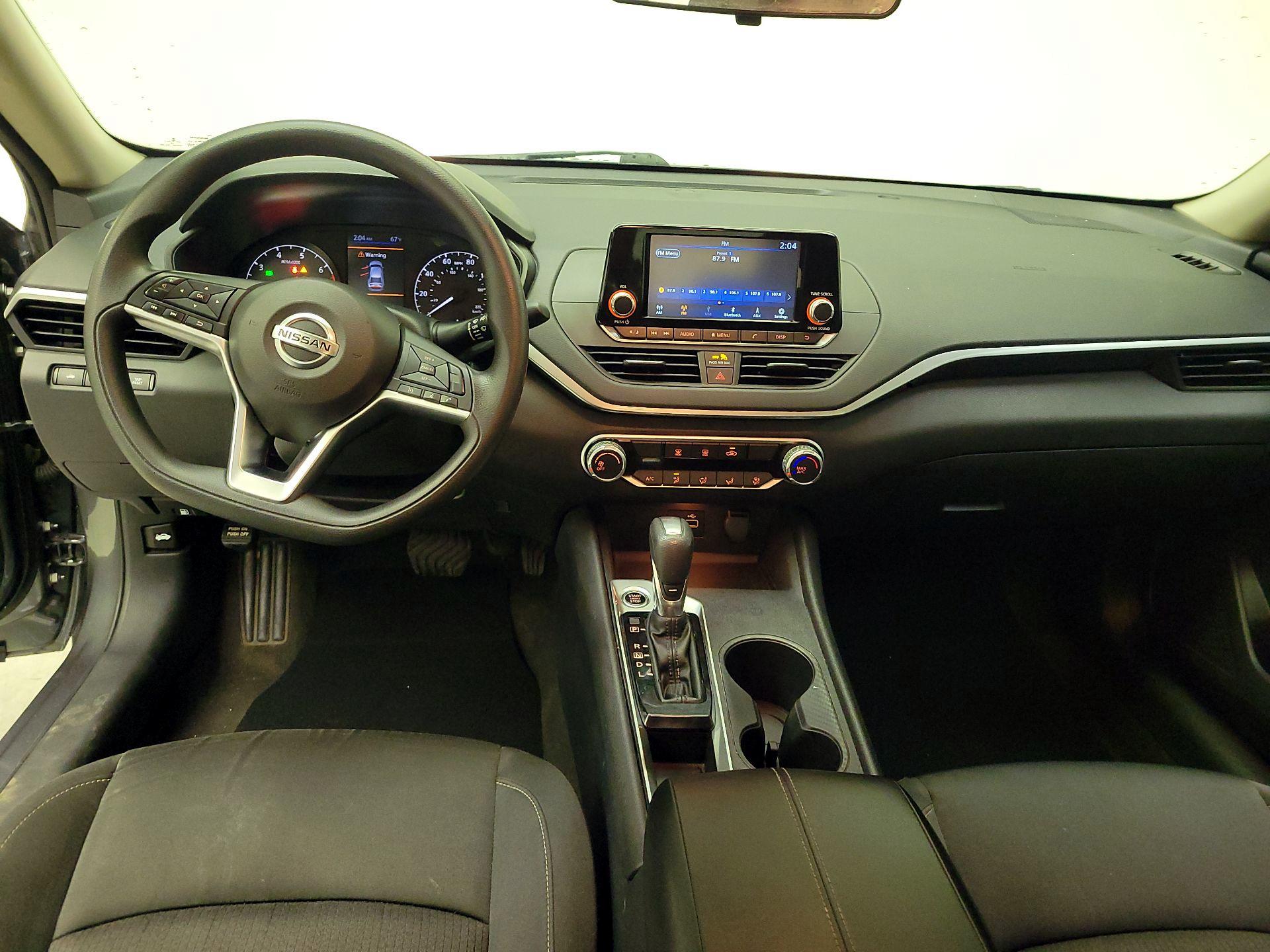 Thumbnail: 2022 Nissan Altima - 9