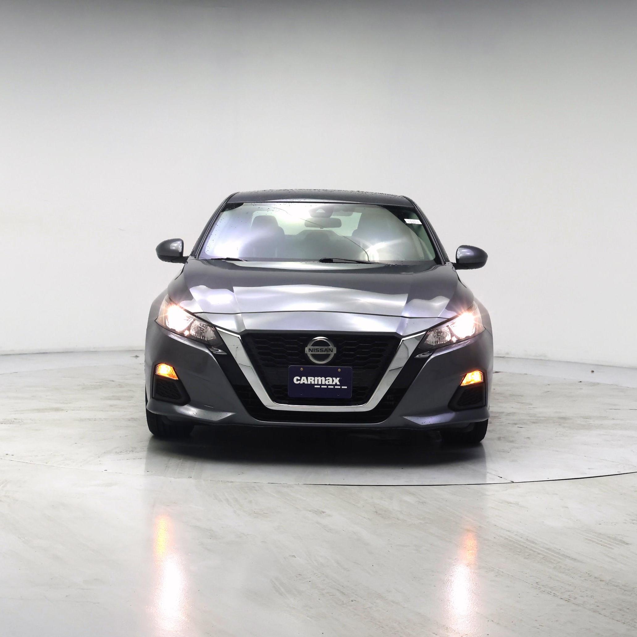 Thumbnail: 2022 Nissan Altima - 5