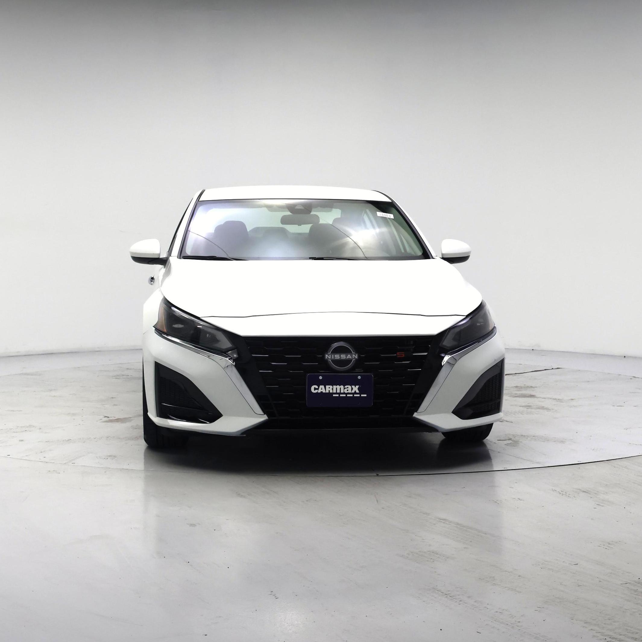Thumbnail: 2023 Nissan Altima - 5