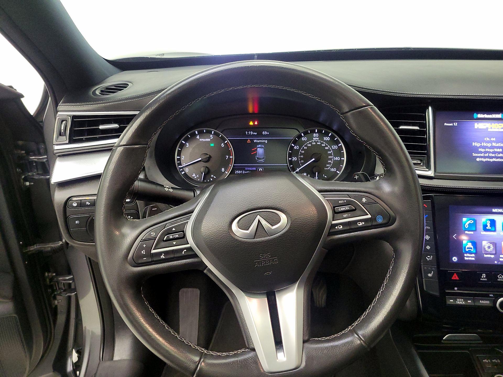 Thumbnail: 2021 INFINITI QX50 - 10