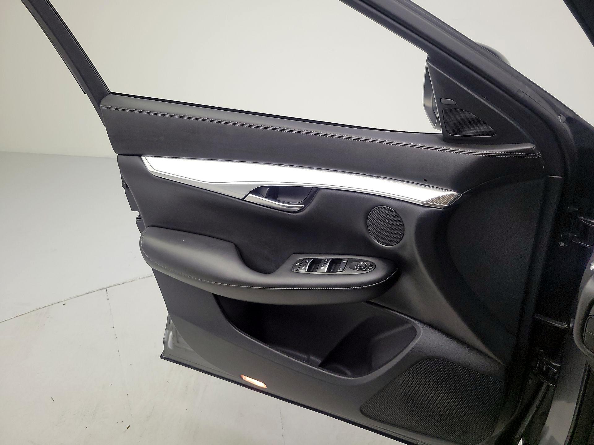 Thumbnail: 2021 INFINITI QX50 - 12