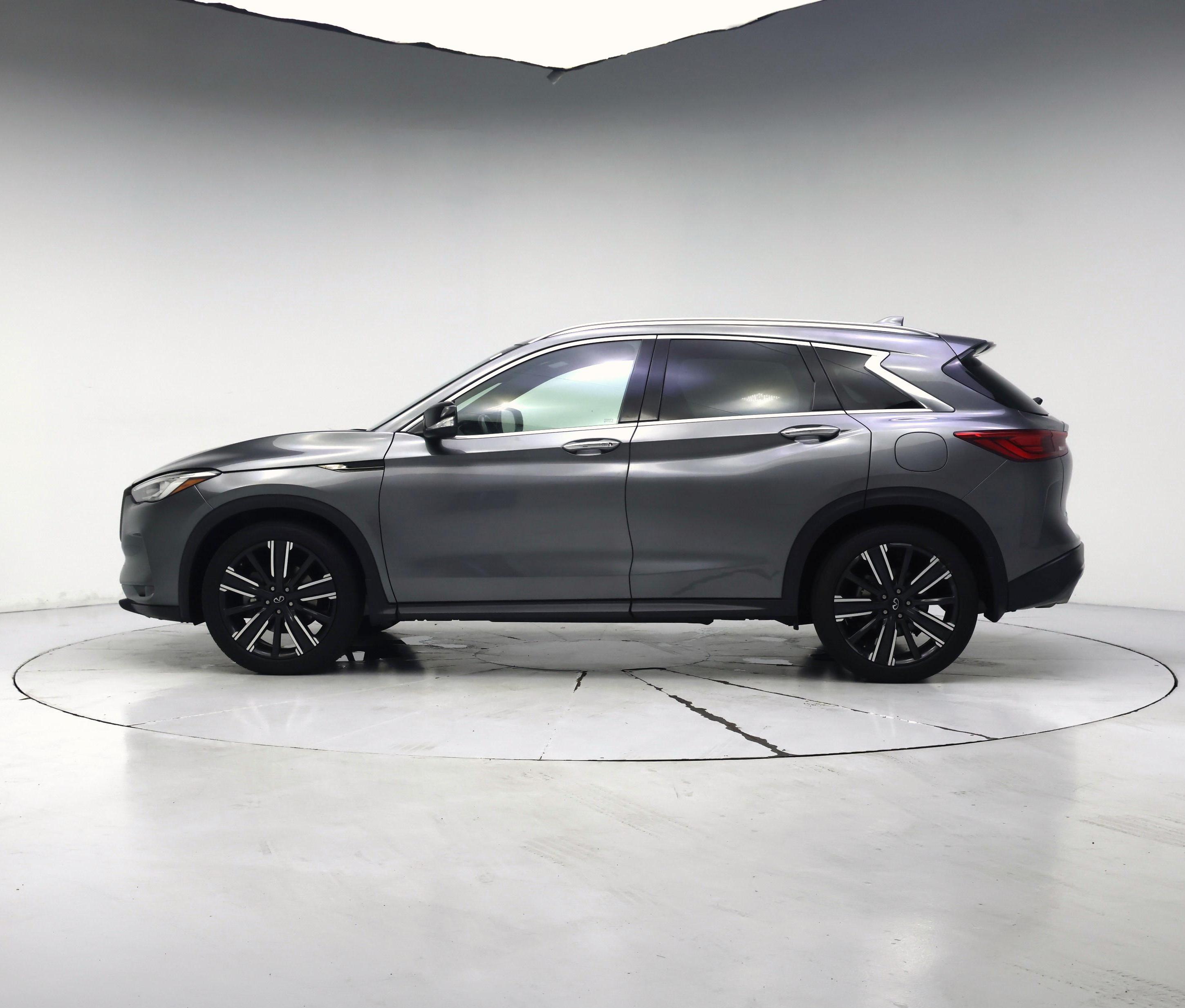 Thumbnail: 2021 INFINITI QX50 - 3