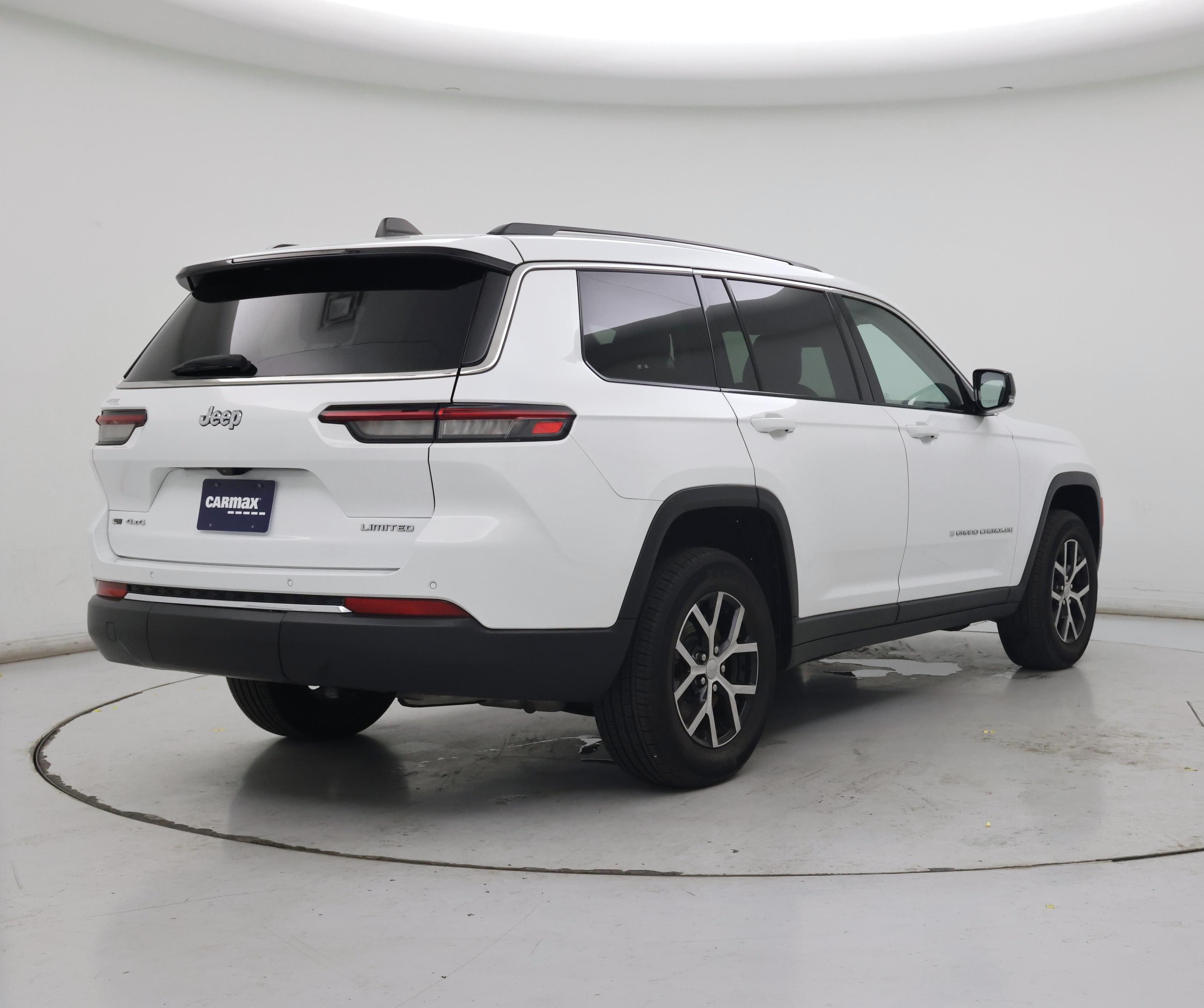 Thumbnail: 2023 Jeep Grand Cherokee L - 8