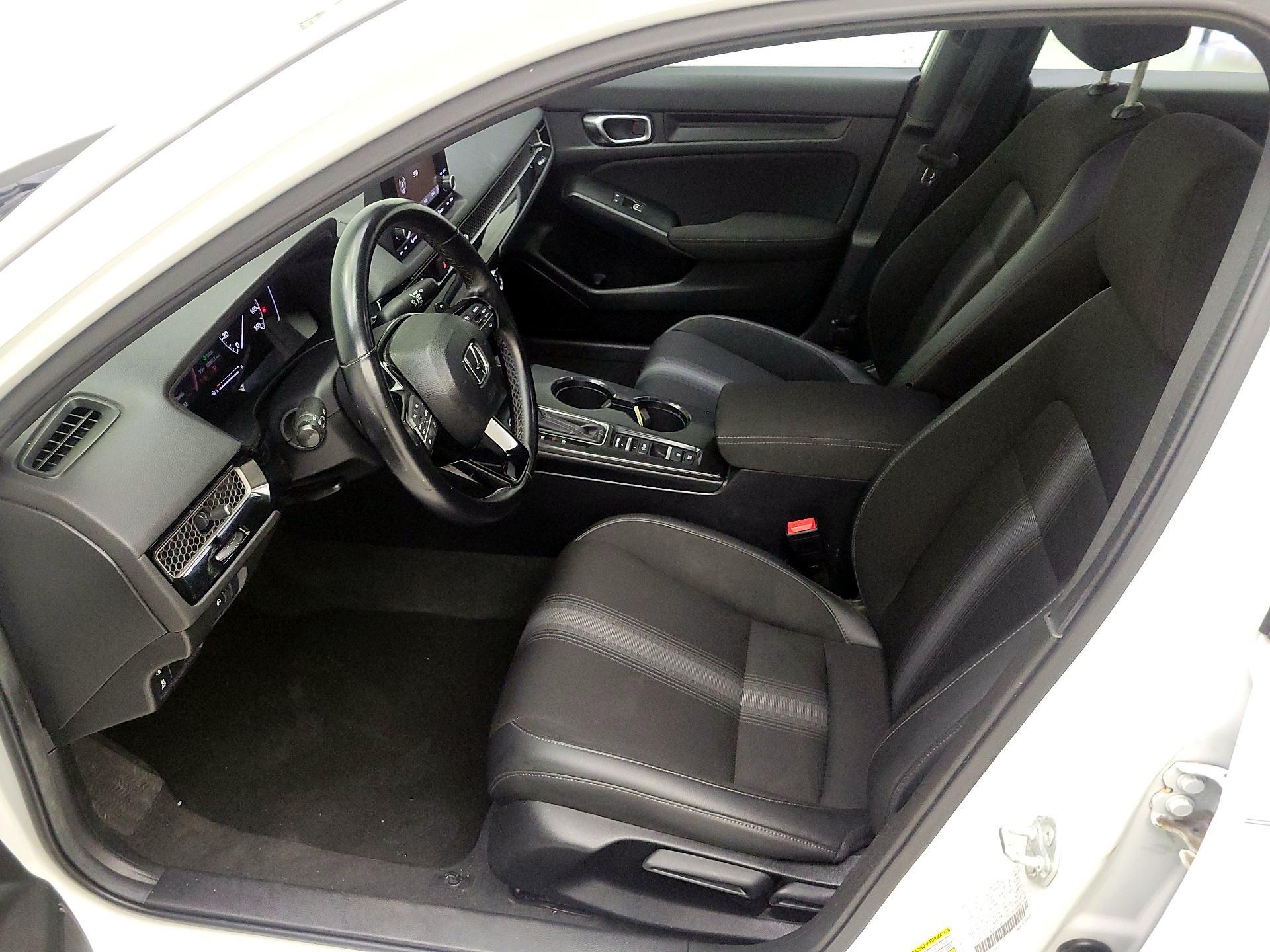 Thumbnail: 2024 Honda Civic - 11