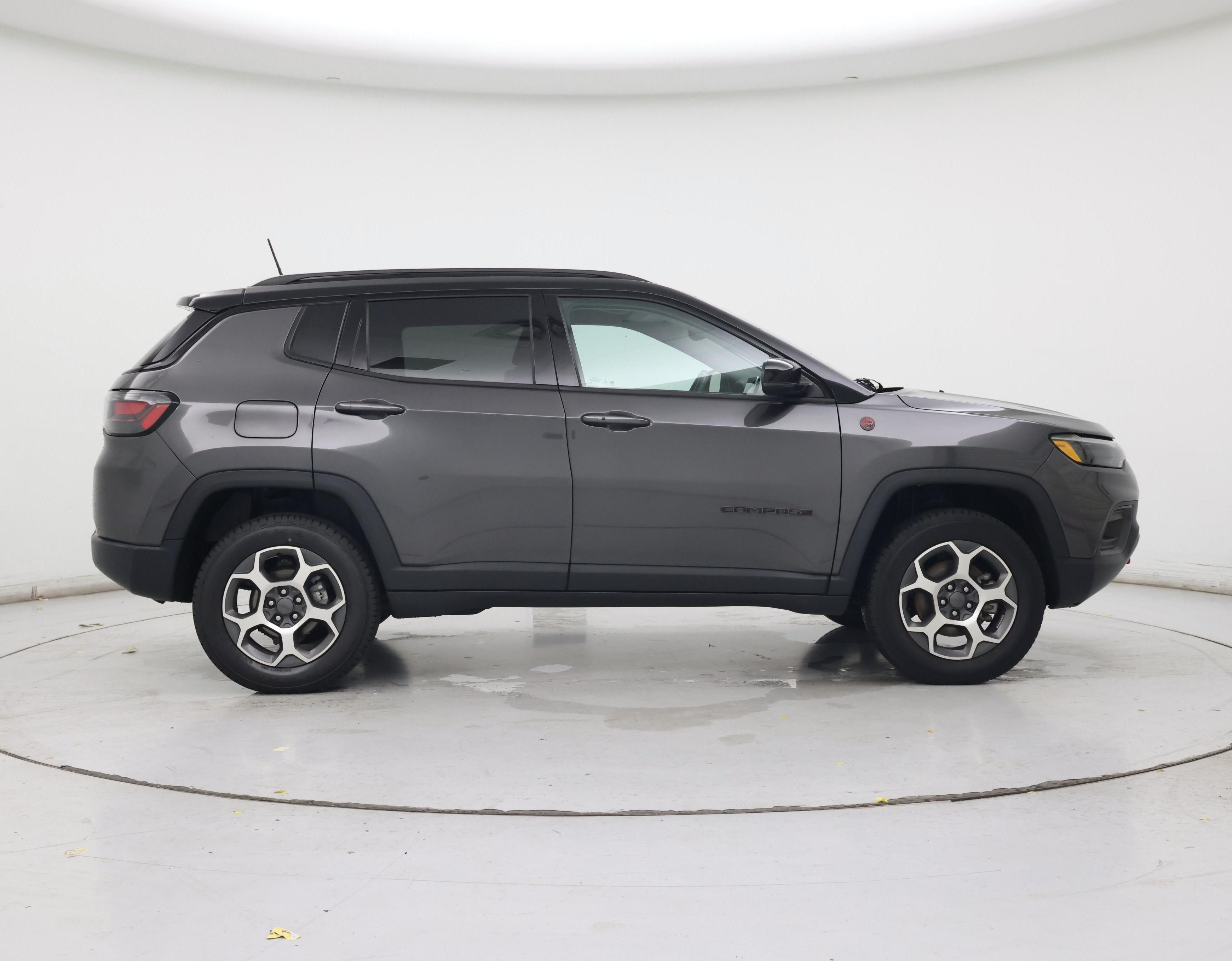Thumbnail: 2022 Jeep Compass - 7