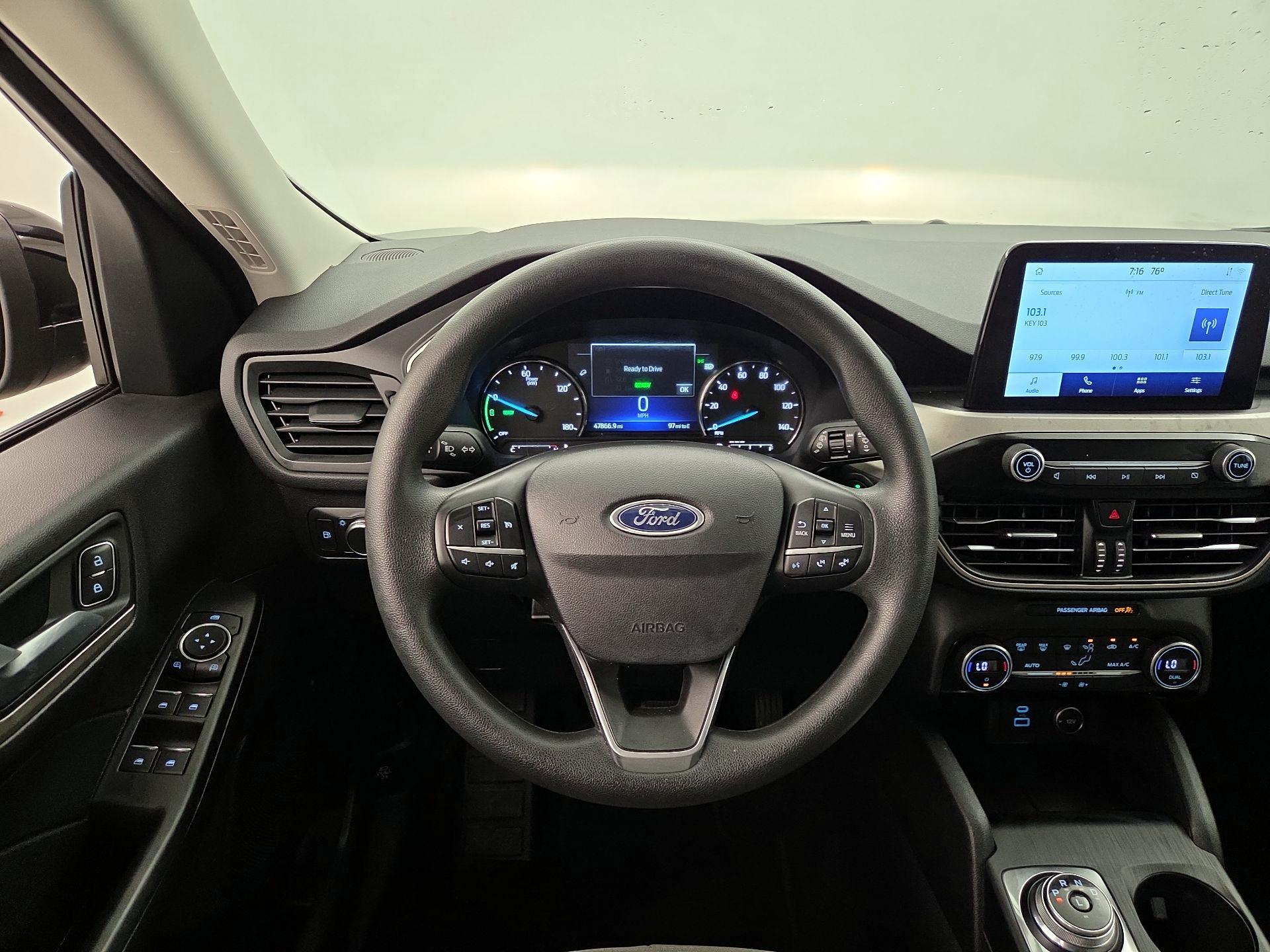 Thumbnail: 2021 Ford Escape - 10