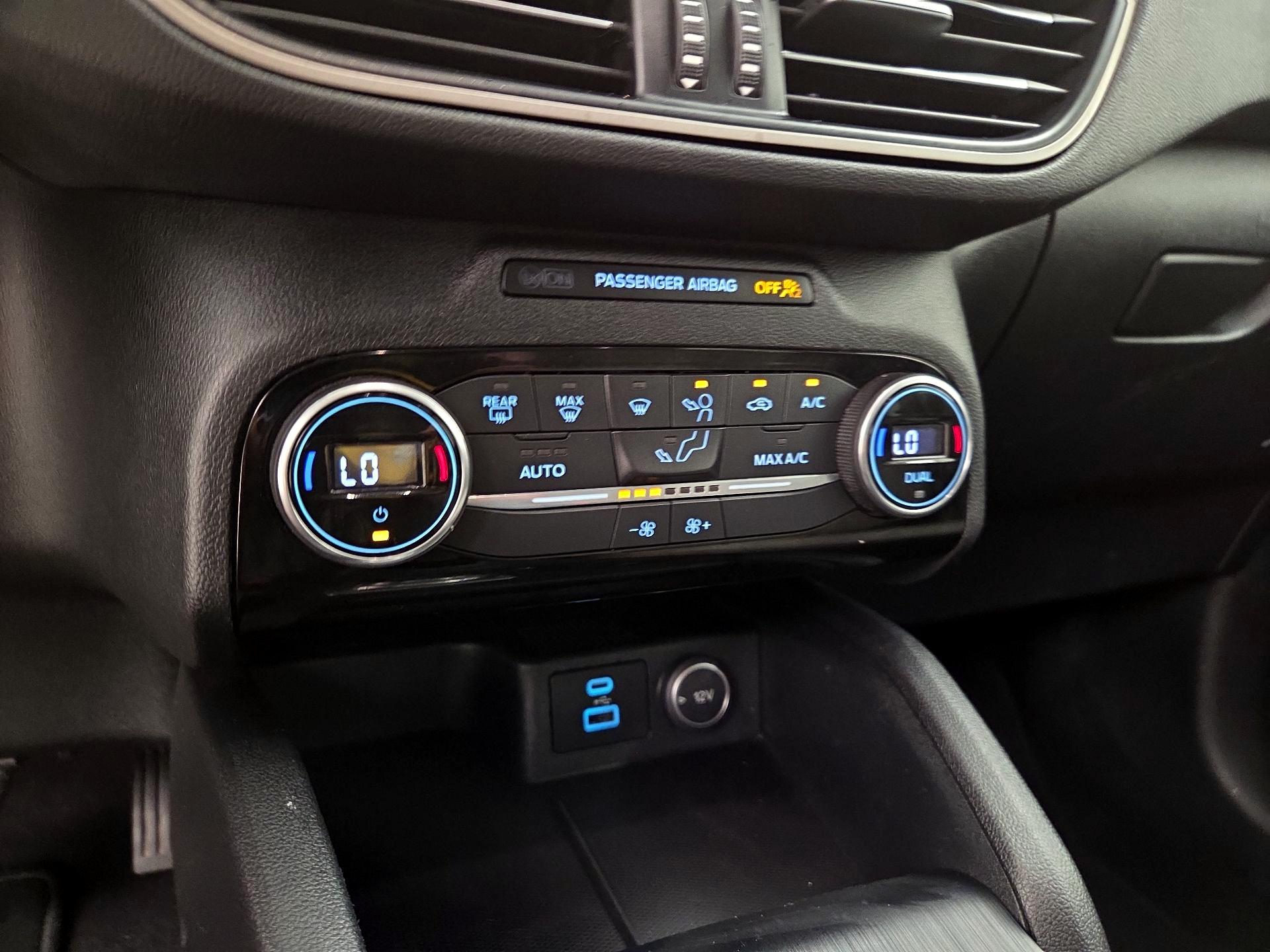 Thumbnail: 2021 Ford Escape - 16