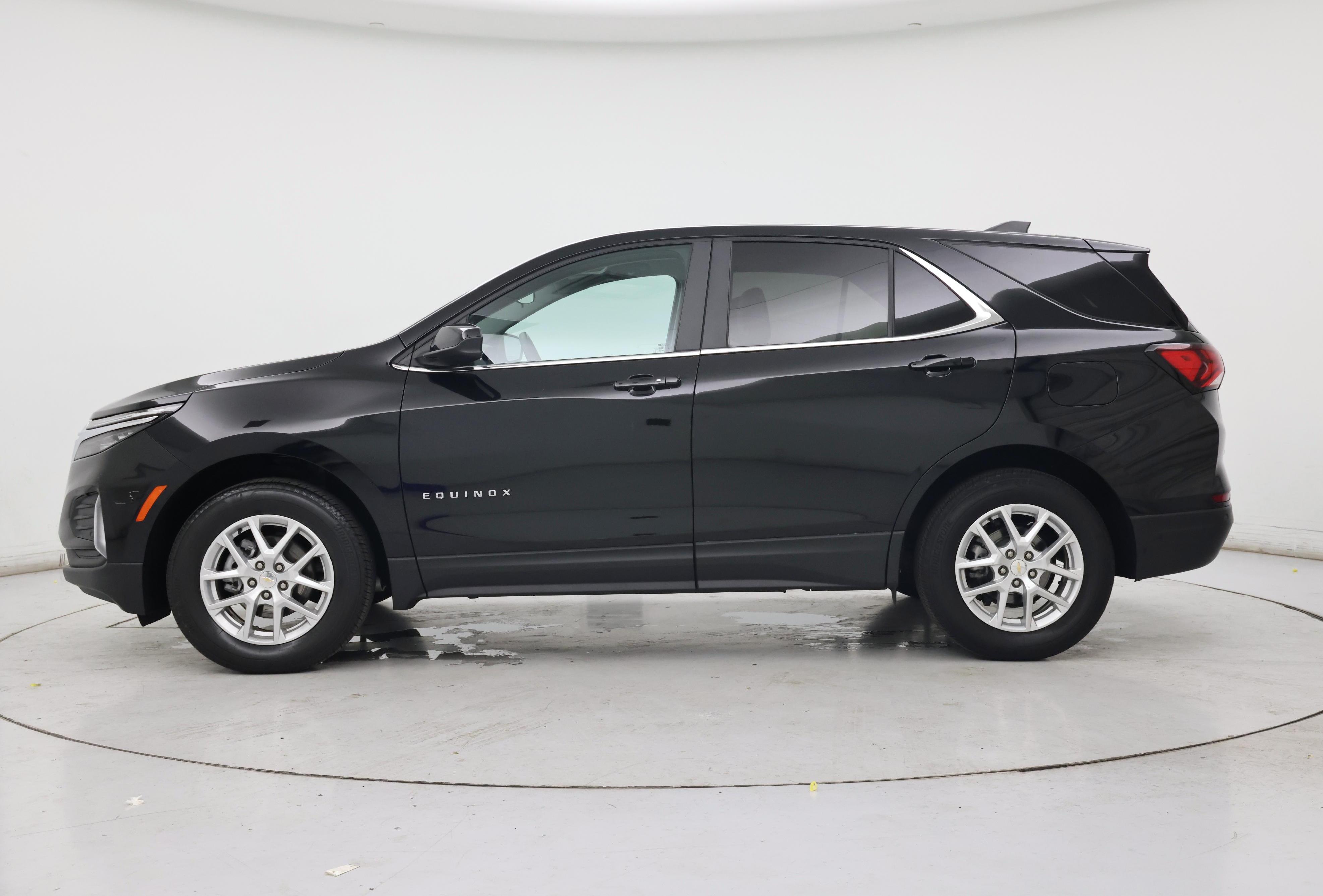 Thumbnail: 2024 Chevrolet Equinox - 3