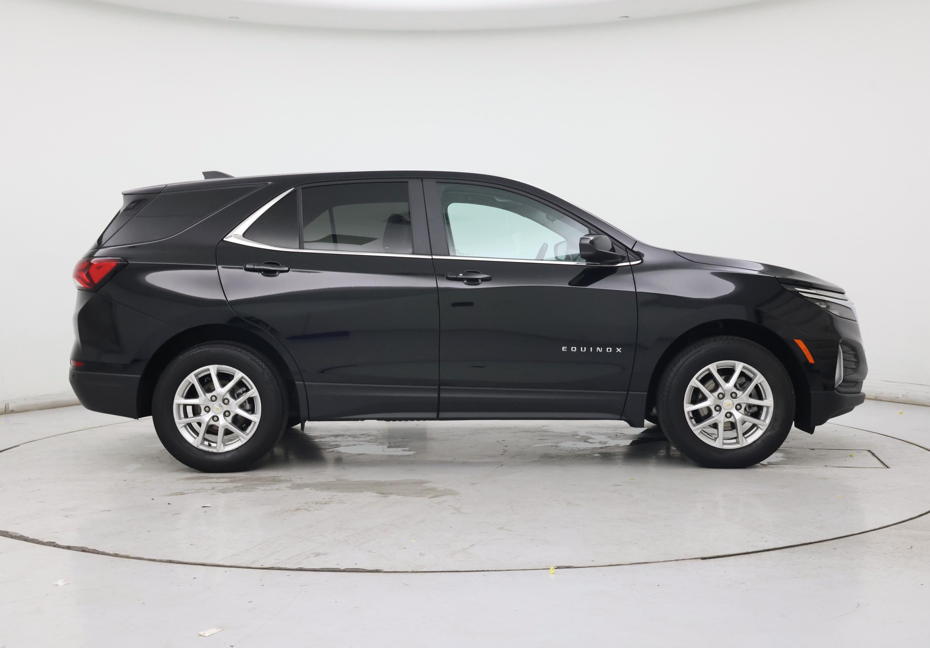 Thumbnail: 2024 Chevrolet Equinox - 7