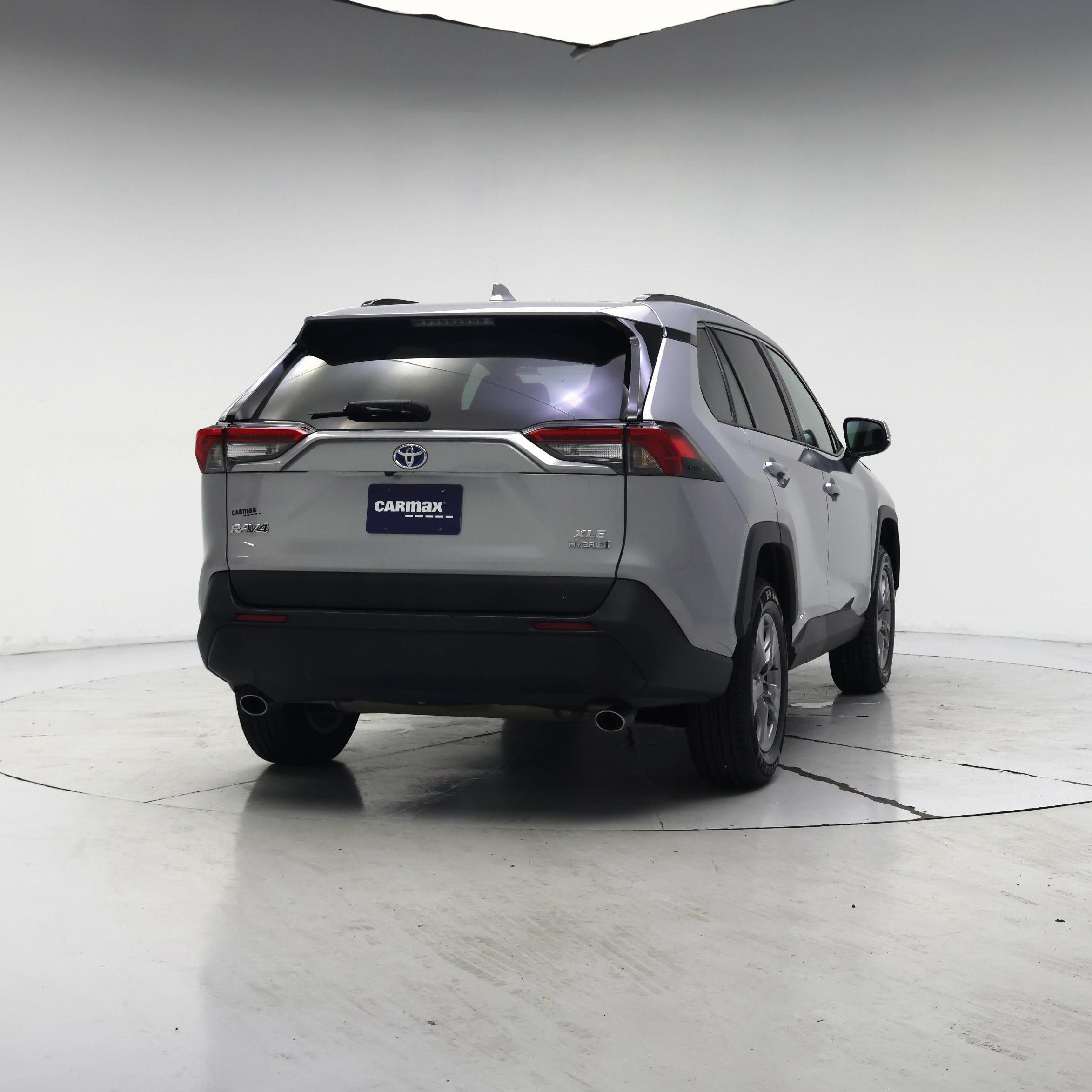 Thumbnail: 2024 Toyota RAV4 - 8