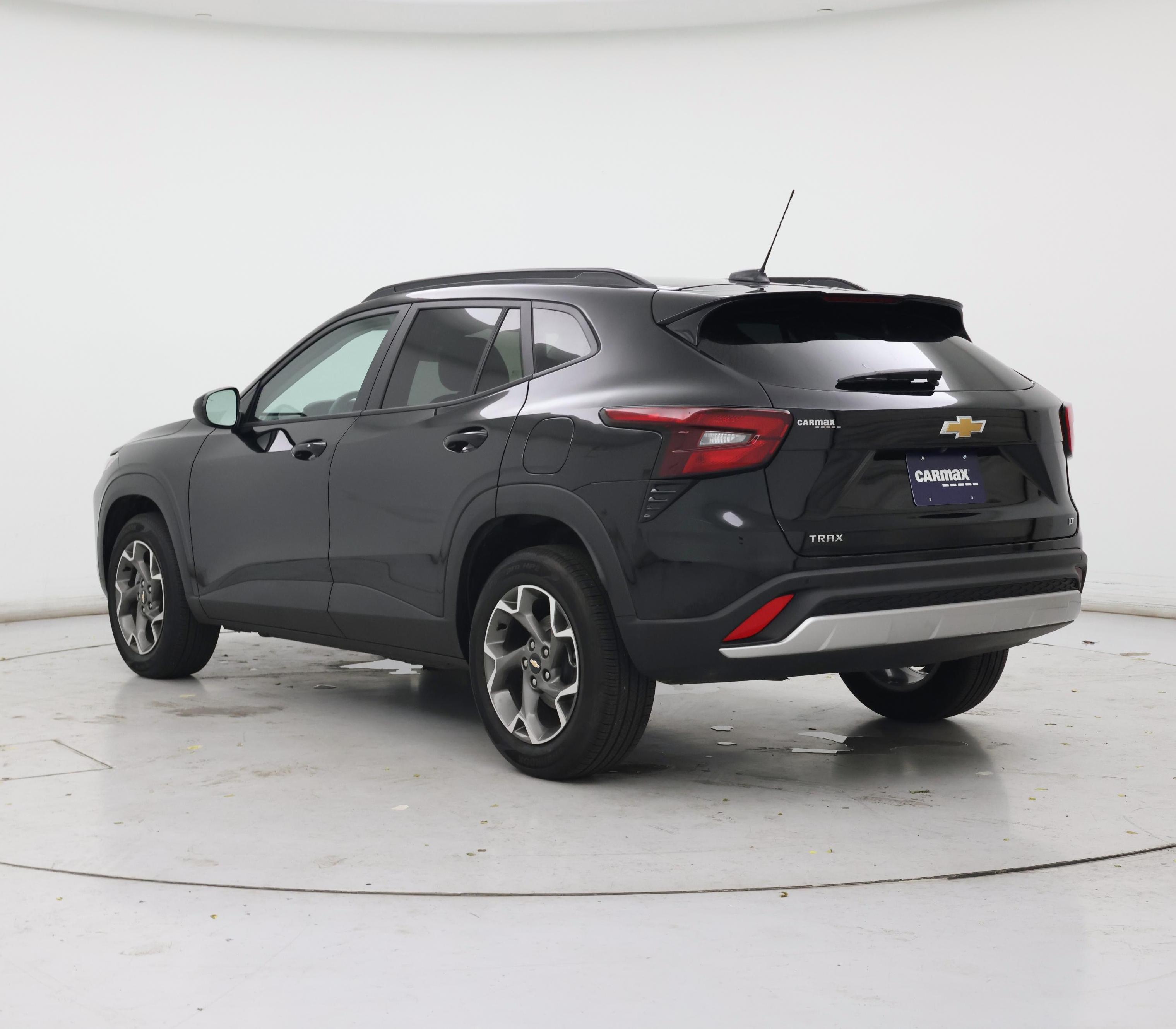 Thumbnail: 2025 Chevrolet Trax - 2