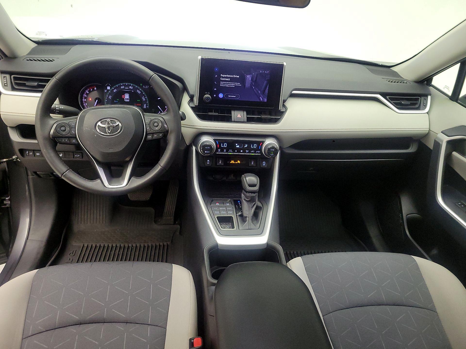 Thumbnail: 2024 Toyota RAV4 - 9