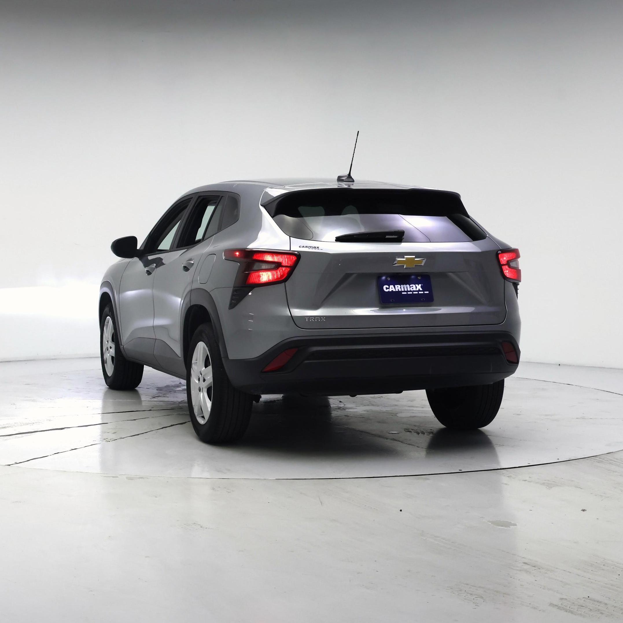 Thumbnail: 2024 Chevrolet Trax - 2