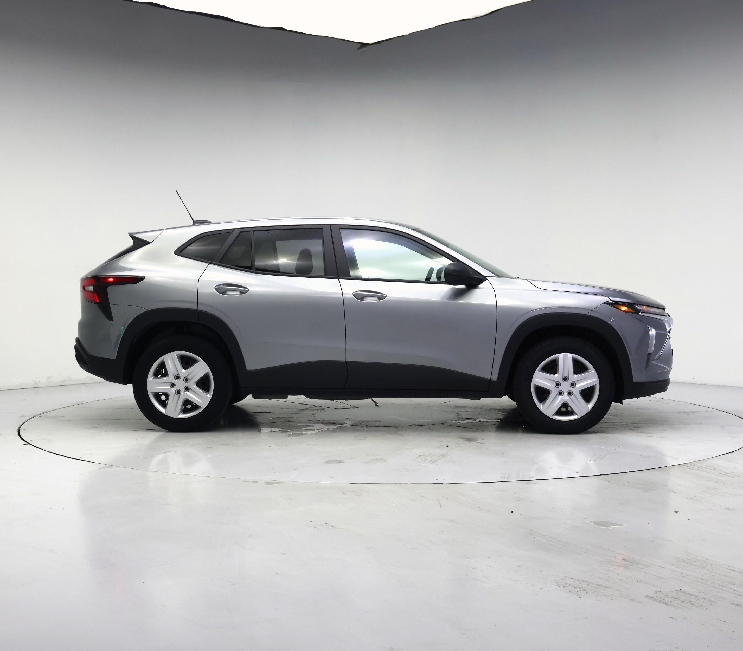 Thumbnail: 2024 Chevrolet Trax - 7