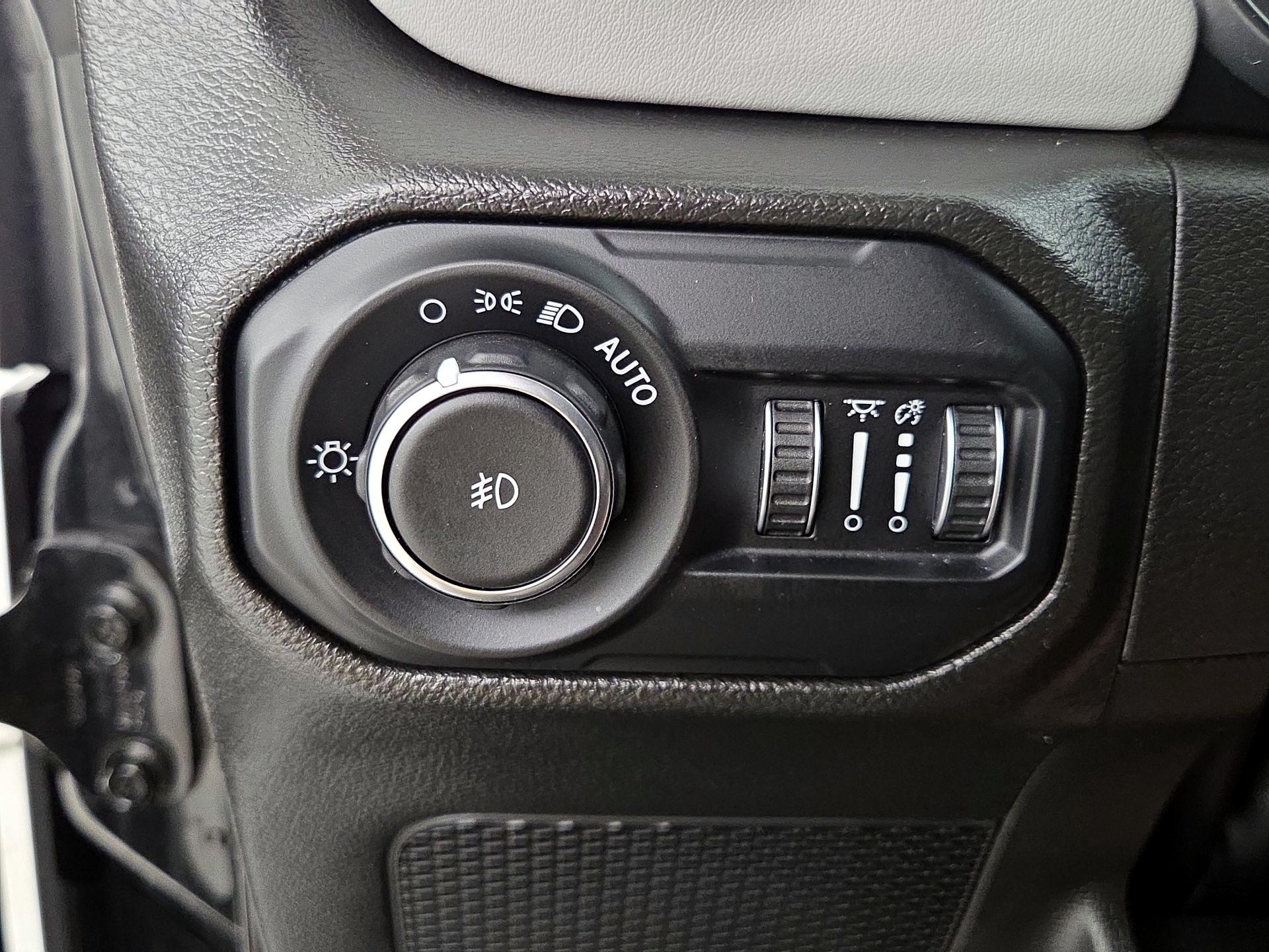 Thumbnail: 2022 Jeep Wrangler - 13