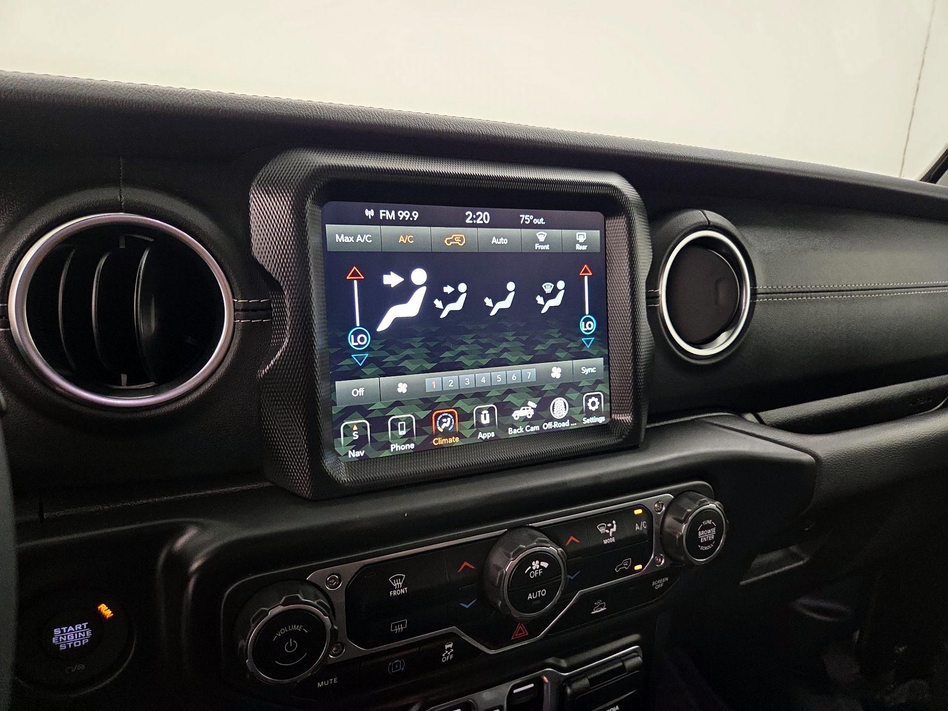 Thumbnail: 2023 Jeep Wrangler - 17