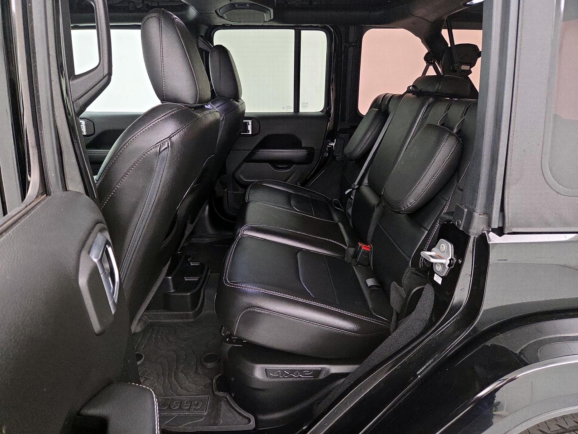 Thumbnail: 2023 Jeep Wrangler - 20