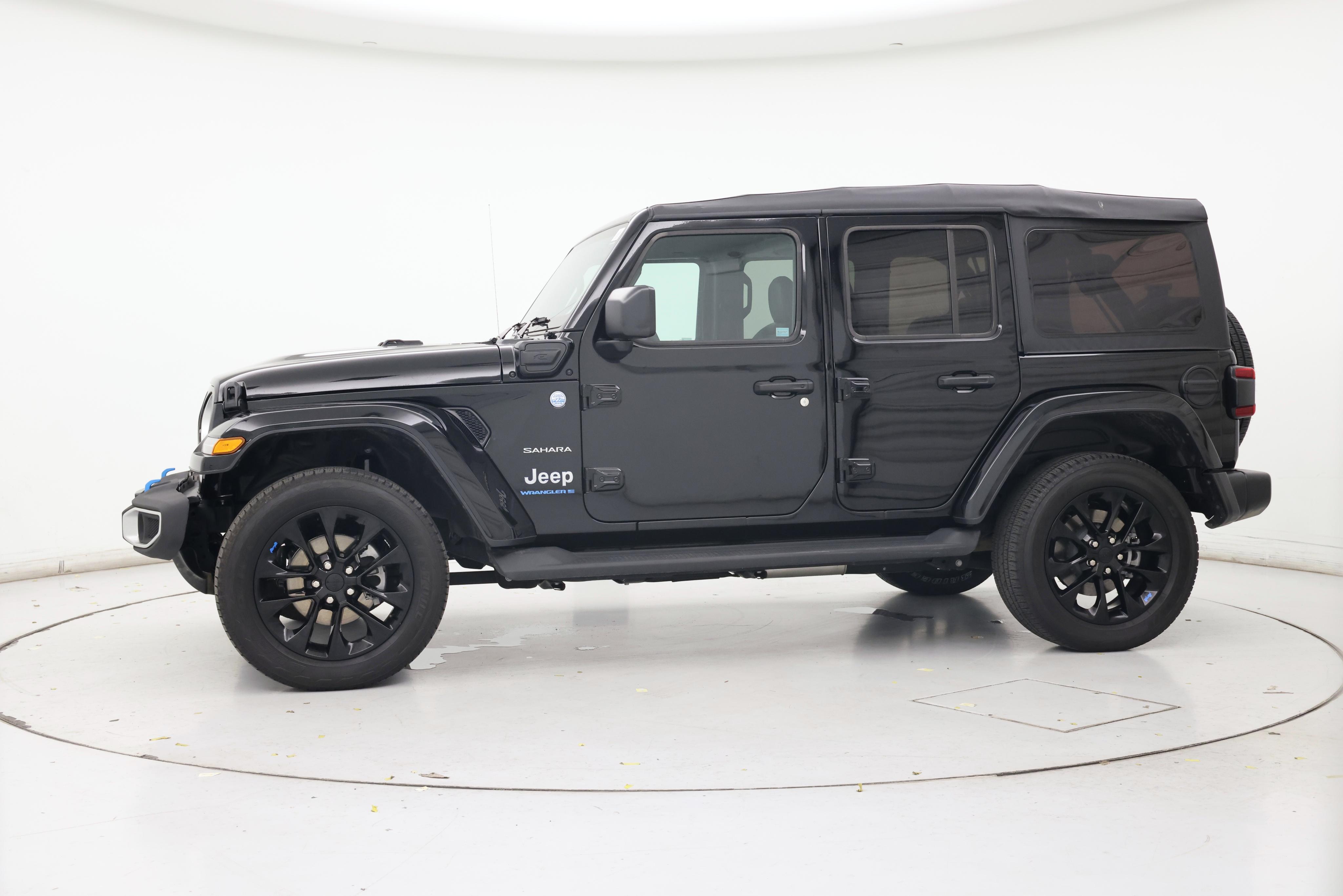 Thumbnail: 2023 Jeep Wrangler - 3
