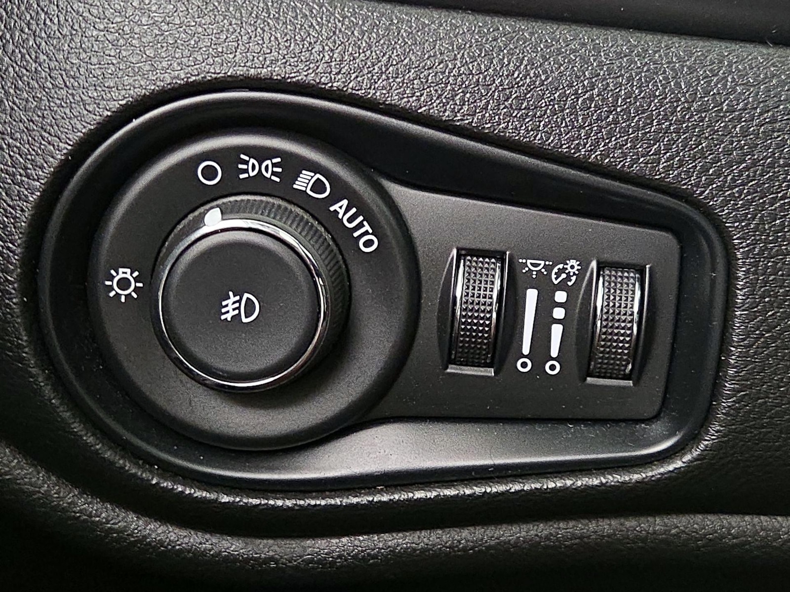 2022 Jeep Renegade Trailhawk - Photo 14