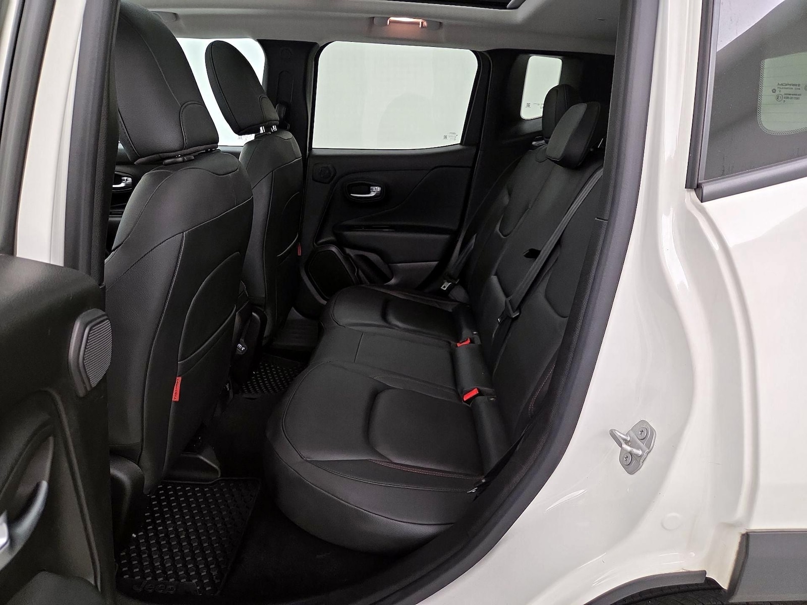 2022 Jeep Renegade Trailhawk - Photo 22