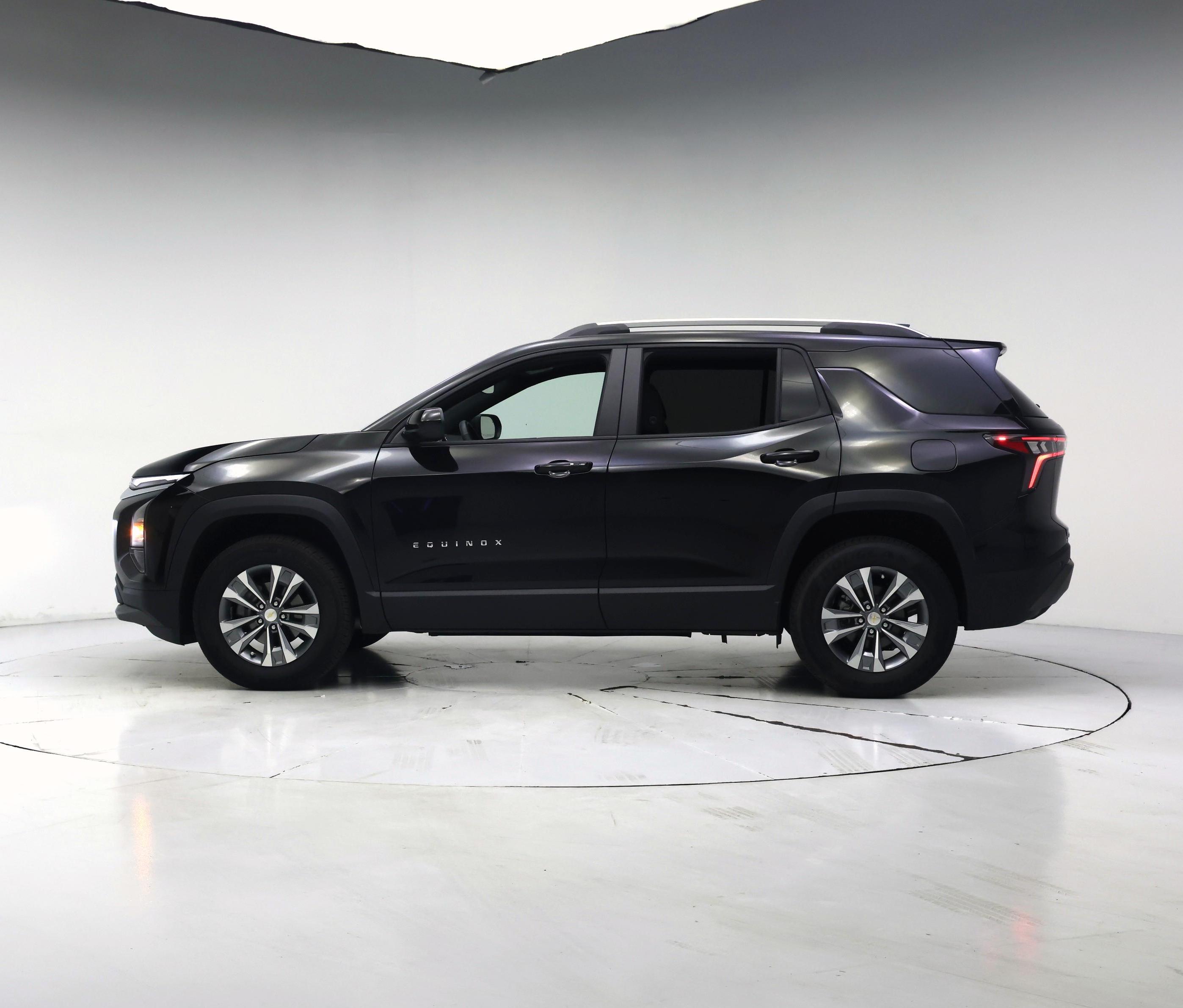 Thumbnail: 2025 Chevrolet Equinox - 3