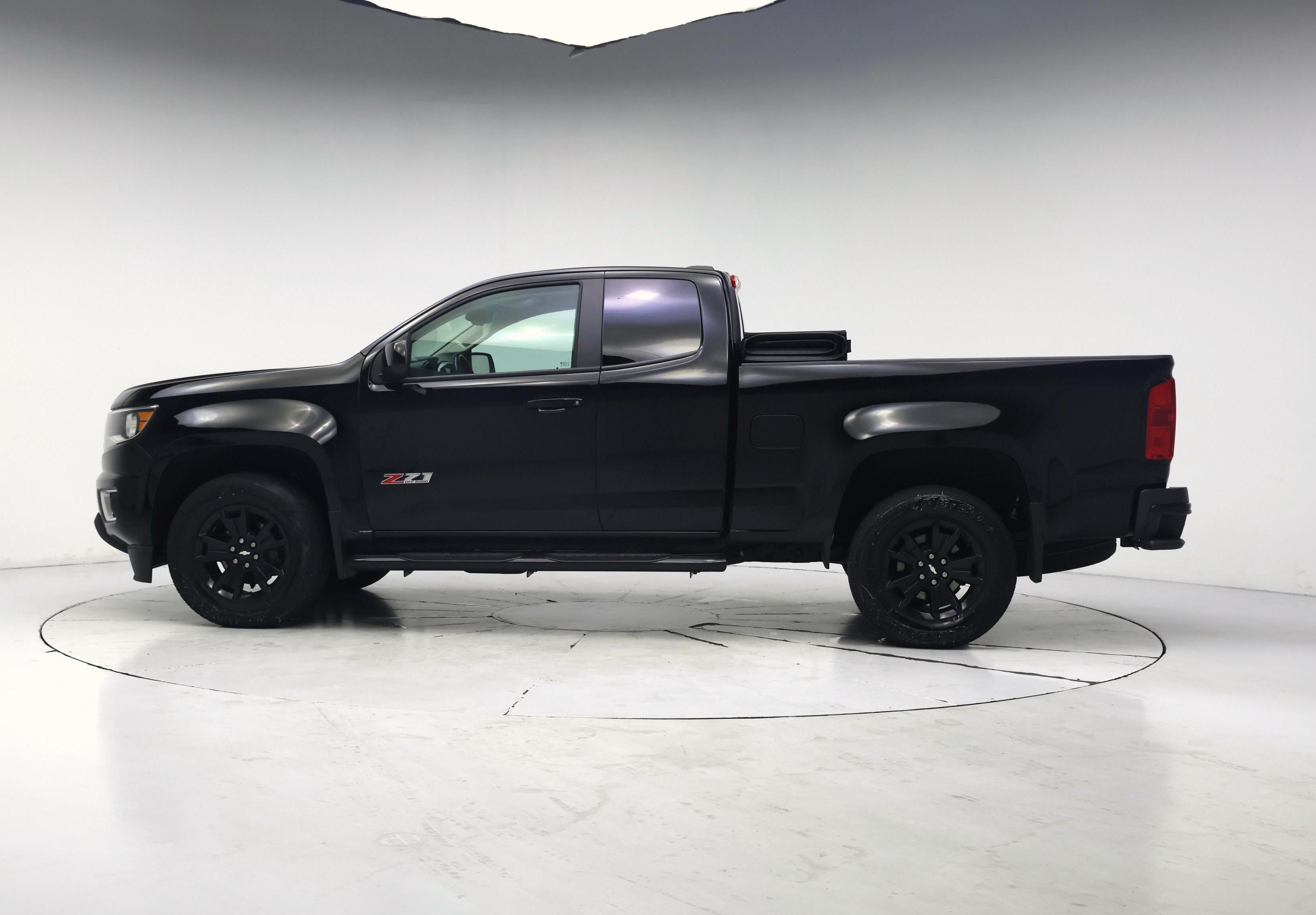 Thumbnail: 2020 Chevrolet Colorado - 3
