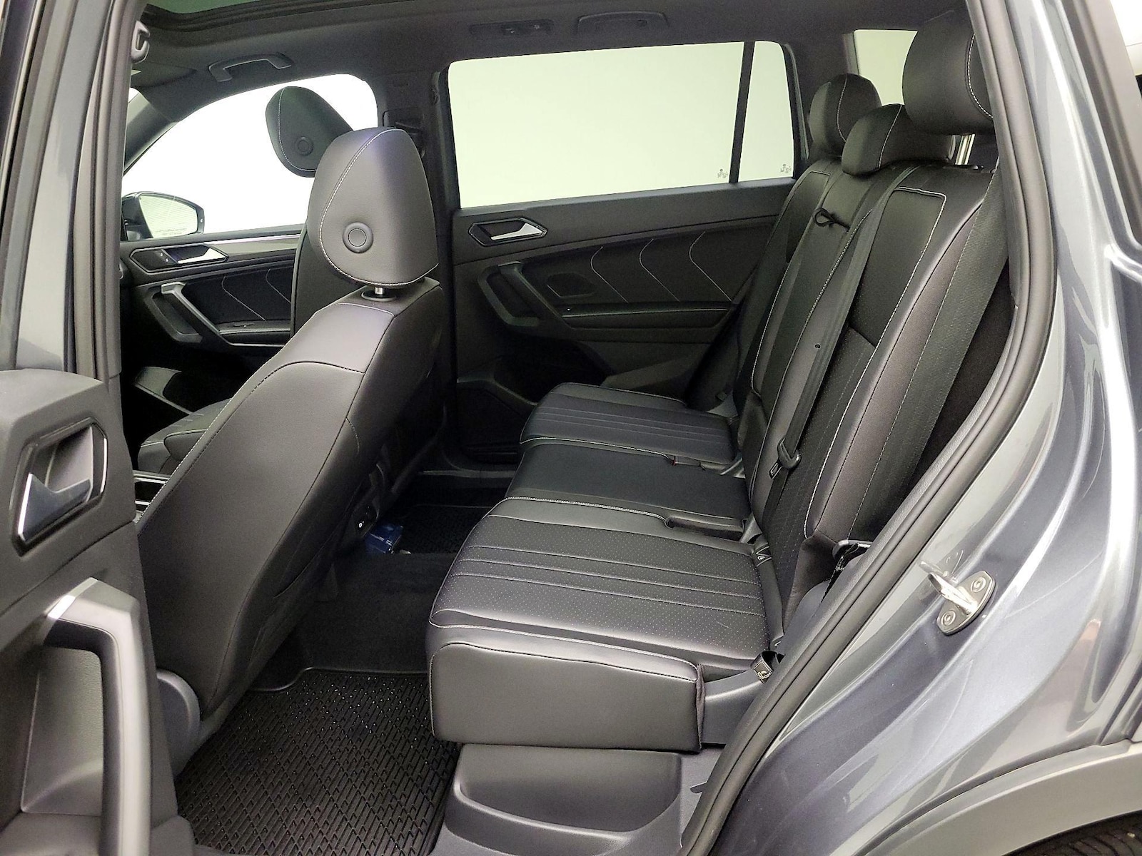 2024 Volkswagen Tiguan SE R-LINE BLACK - Photo 21