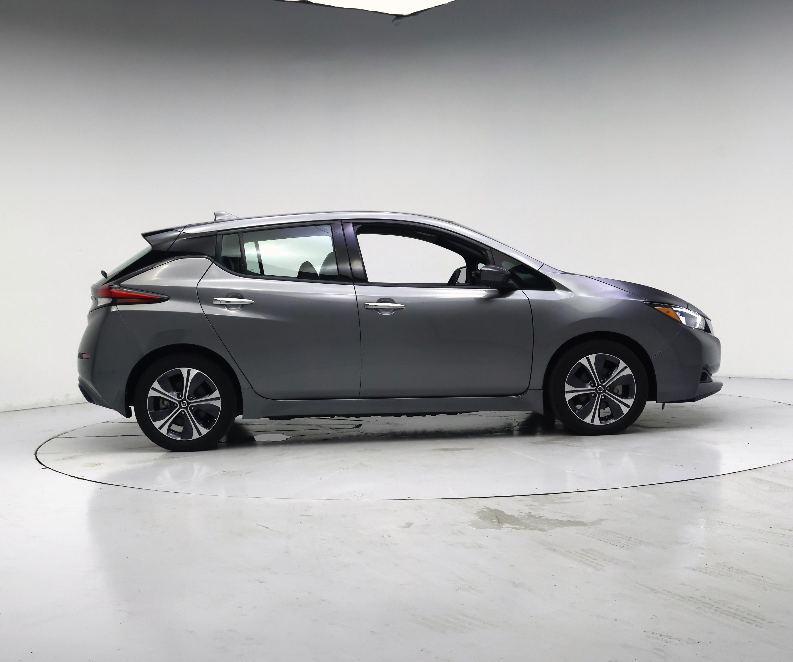 Thumbnail: 2021 Nissan Leaf - 7