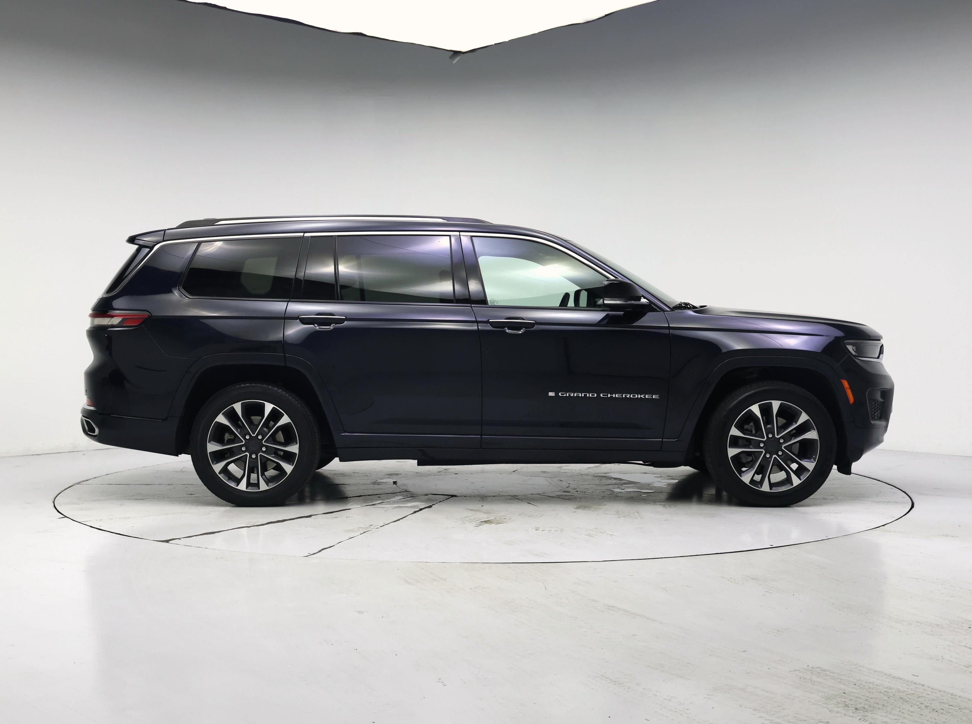 Thumbnail: 2023 Jeep Grand Cherokee L - 7