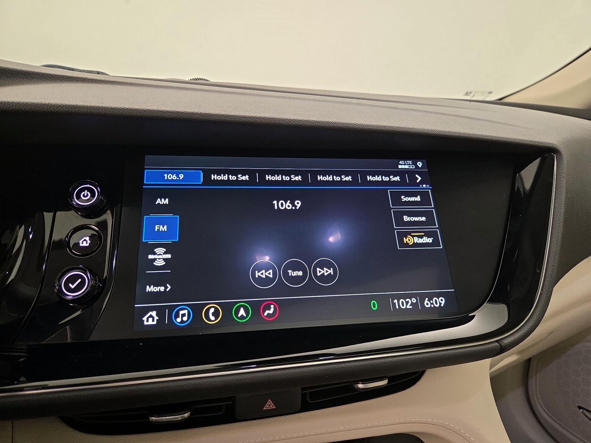 Thumbnail: 2023 Buick Envision - 16