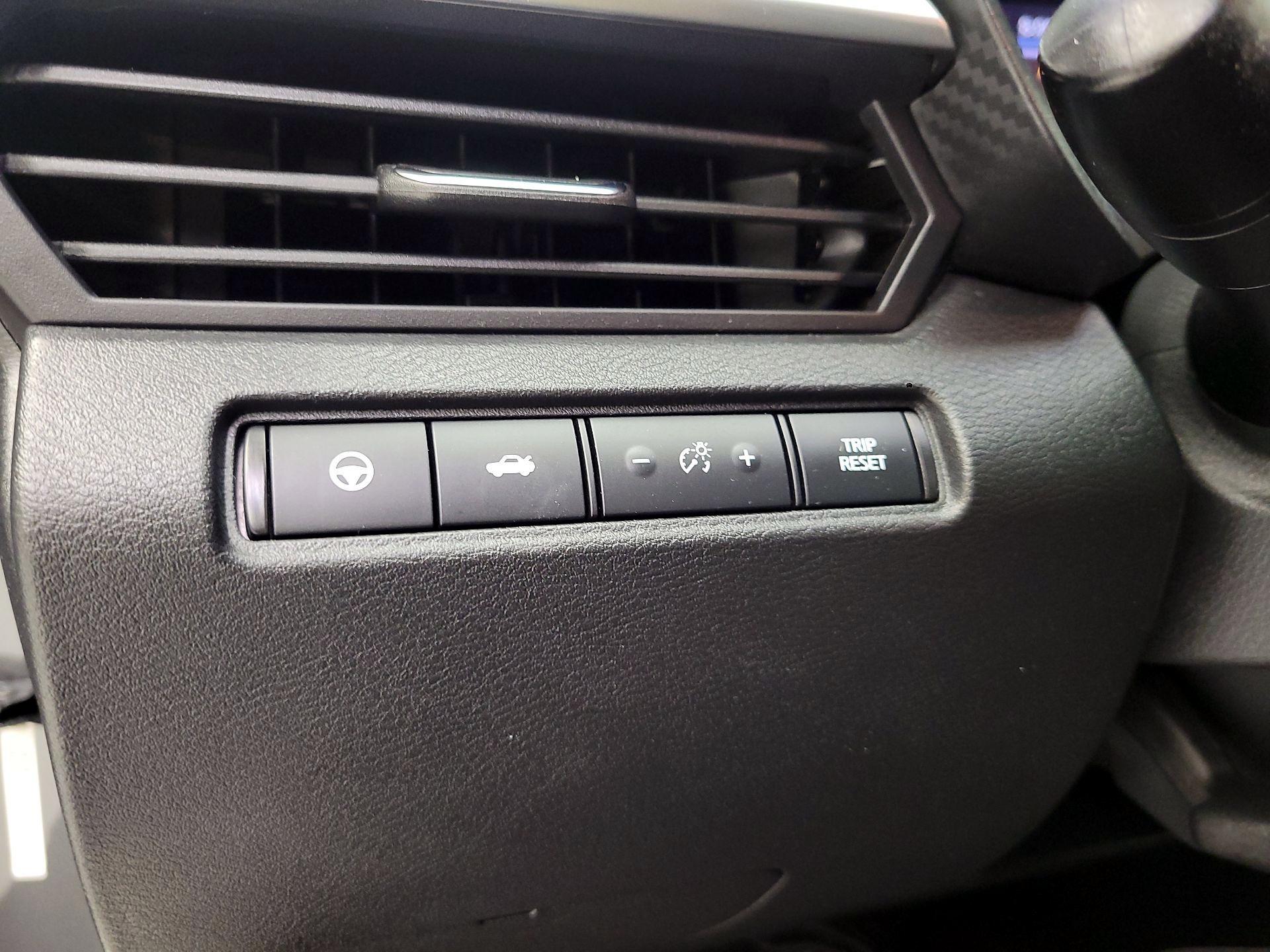 Thumbnail: 2021 Nissan Altima - 13