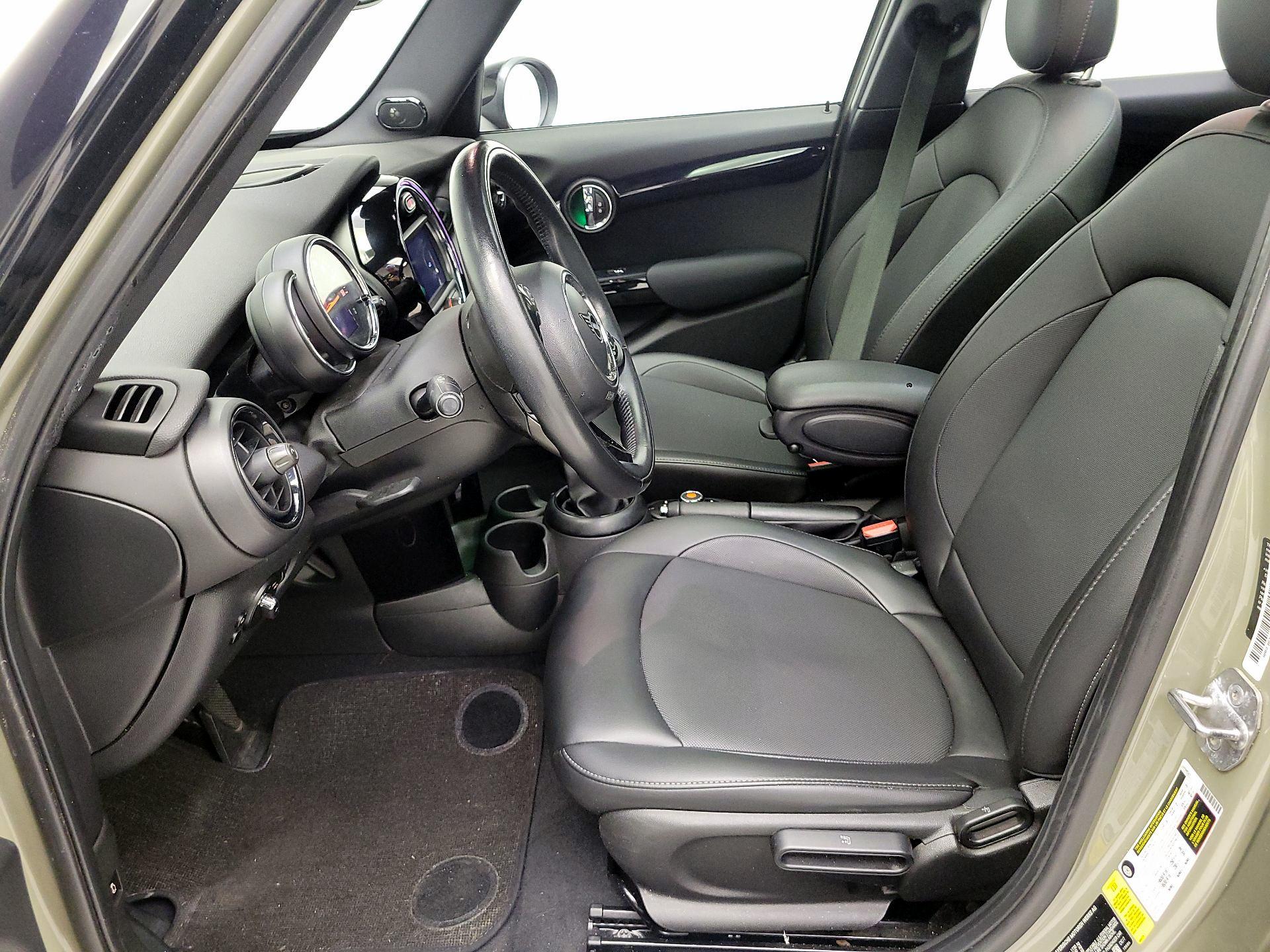 Thumbnail: 2019 MINI Cooper Hardtop - 11