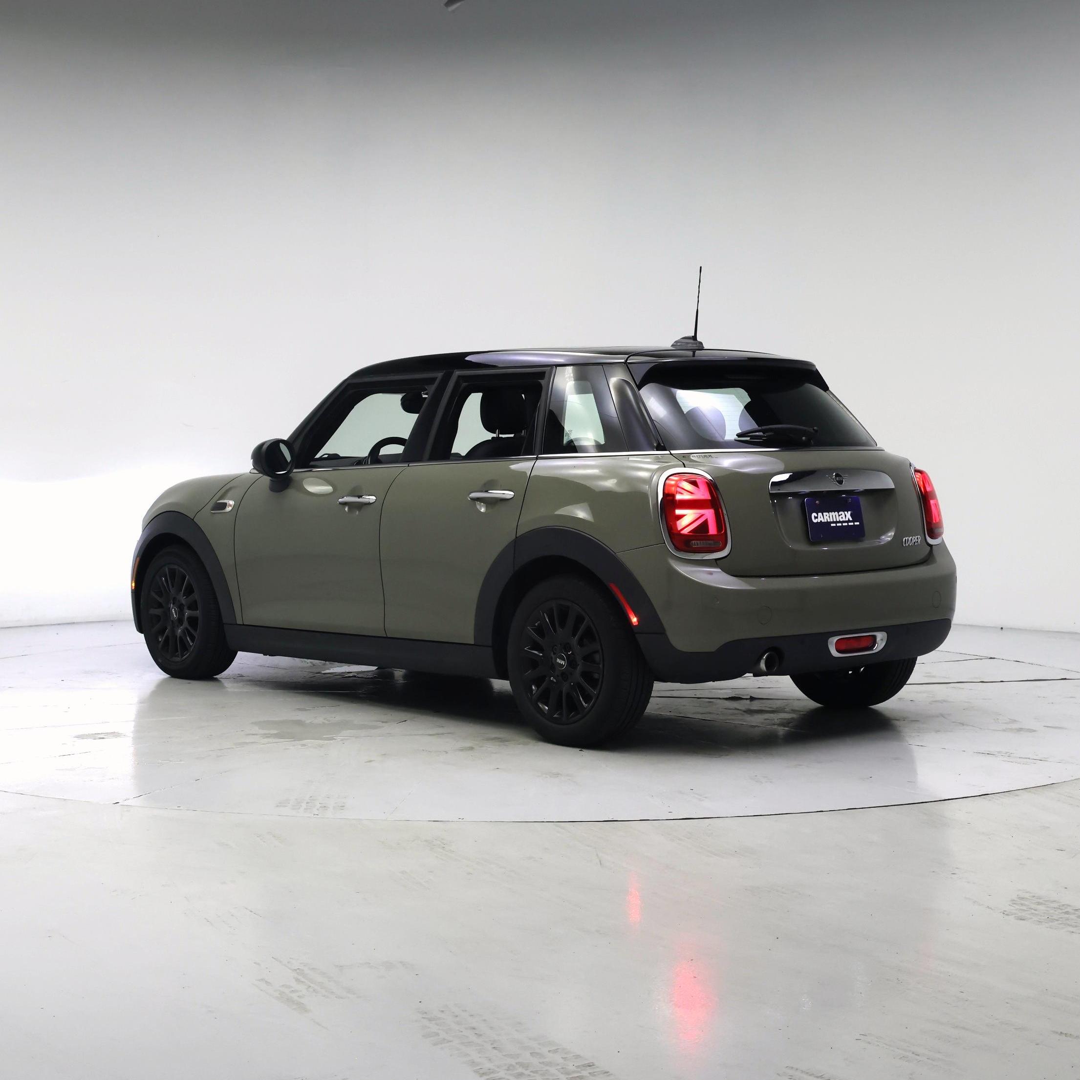 Thumbnail: 2019 MINI Cooper Hardtop - 2
