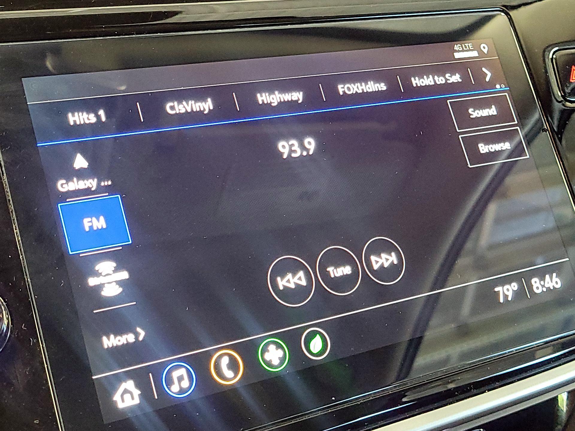 Thumbnail: 2023 Chevrolet Bolt EUV - 15