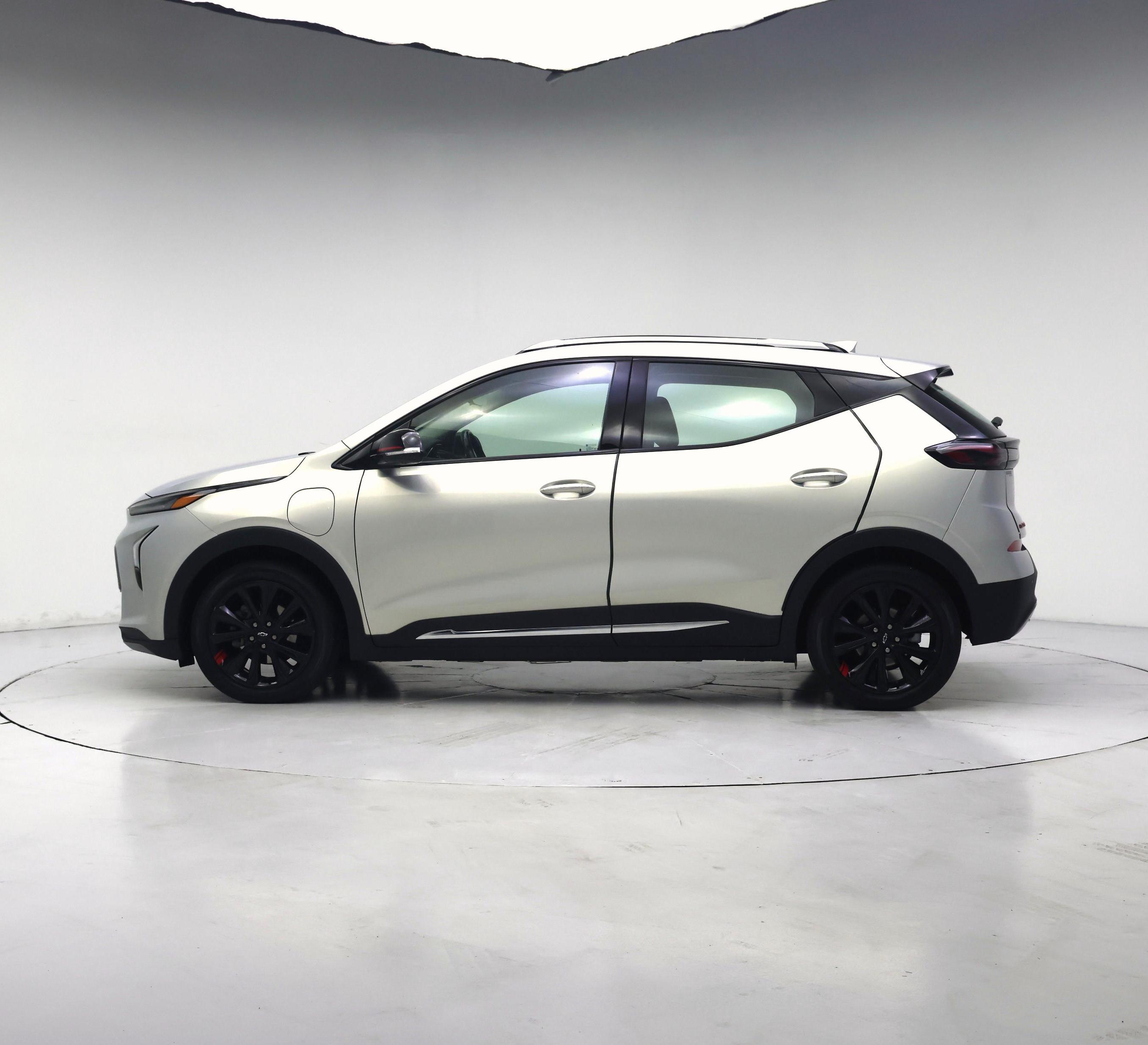 Thumbnail: 2023 Chevrolet Bolt EUV - 3