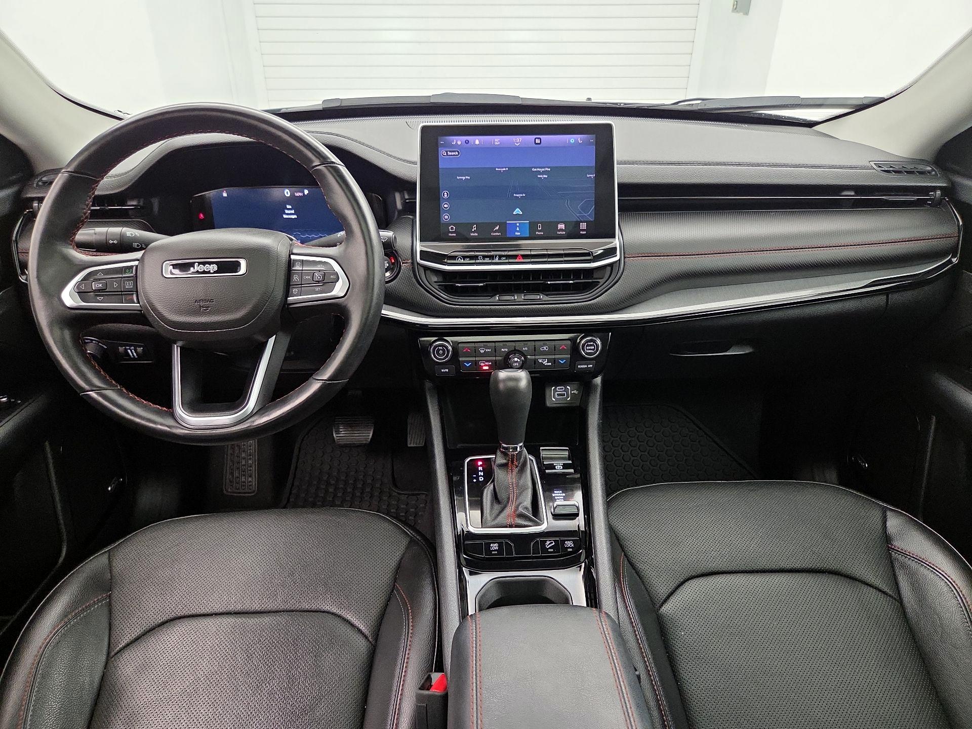 Thumbnail: 2022 Jeep Compass - 9