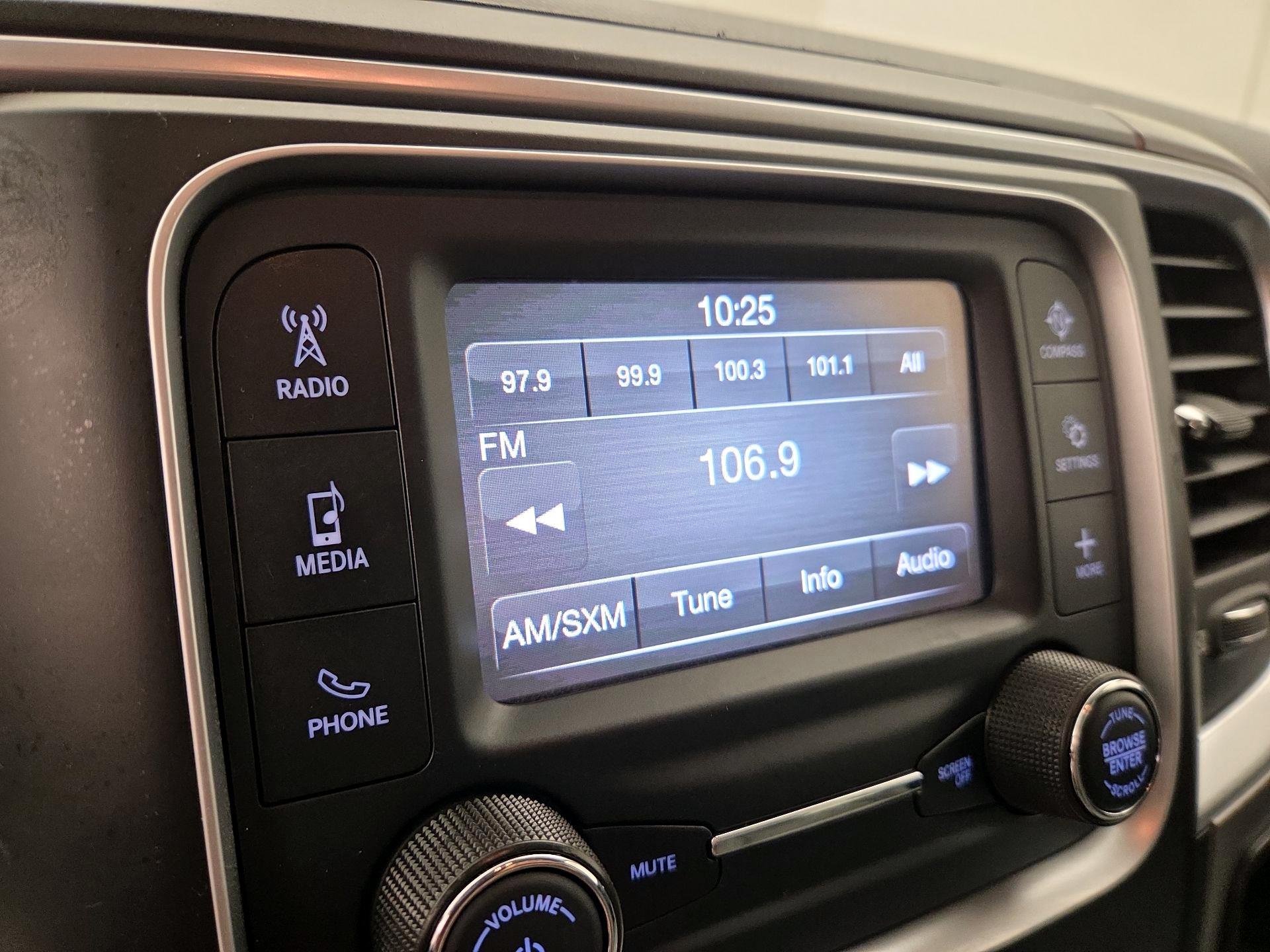 Thumbnail: 2022 RAM 1500 Classic - 15