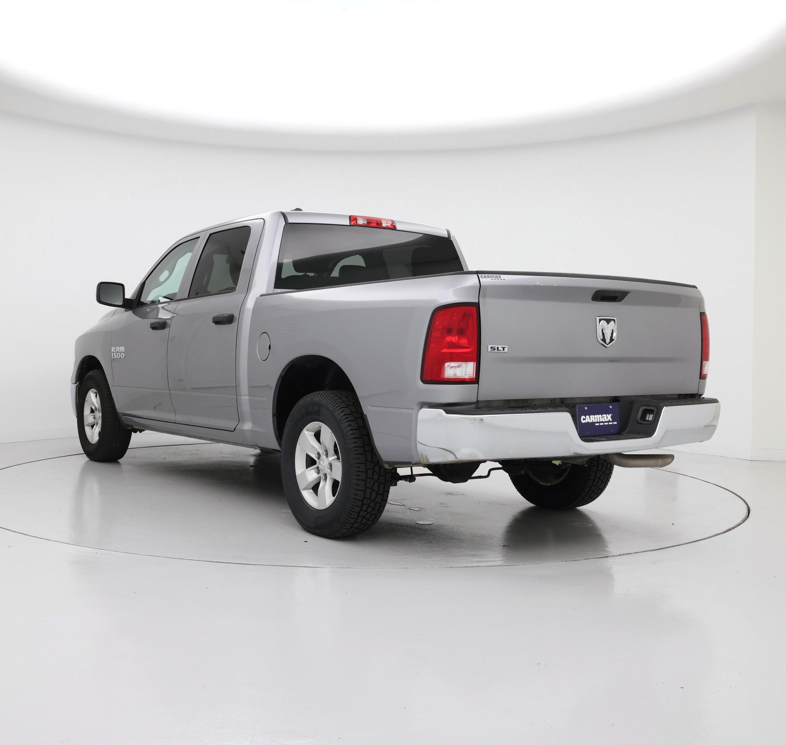 Thumbnail: 2022 RAM 1500 Classic - 2
