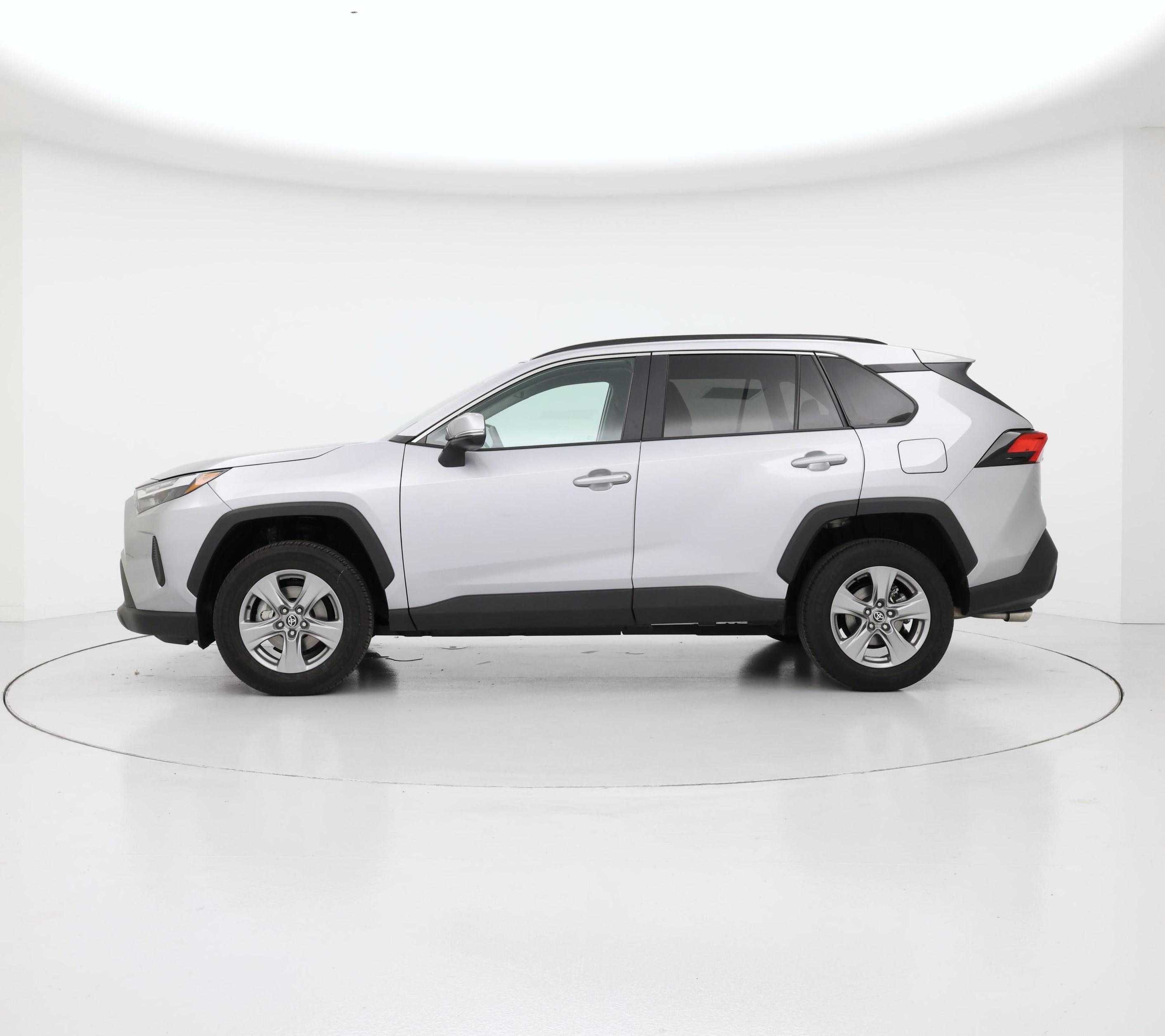 Thumbnail: 2025 Toyota RAV4 - 3